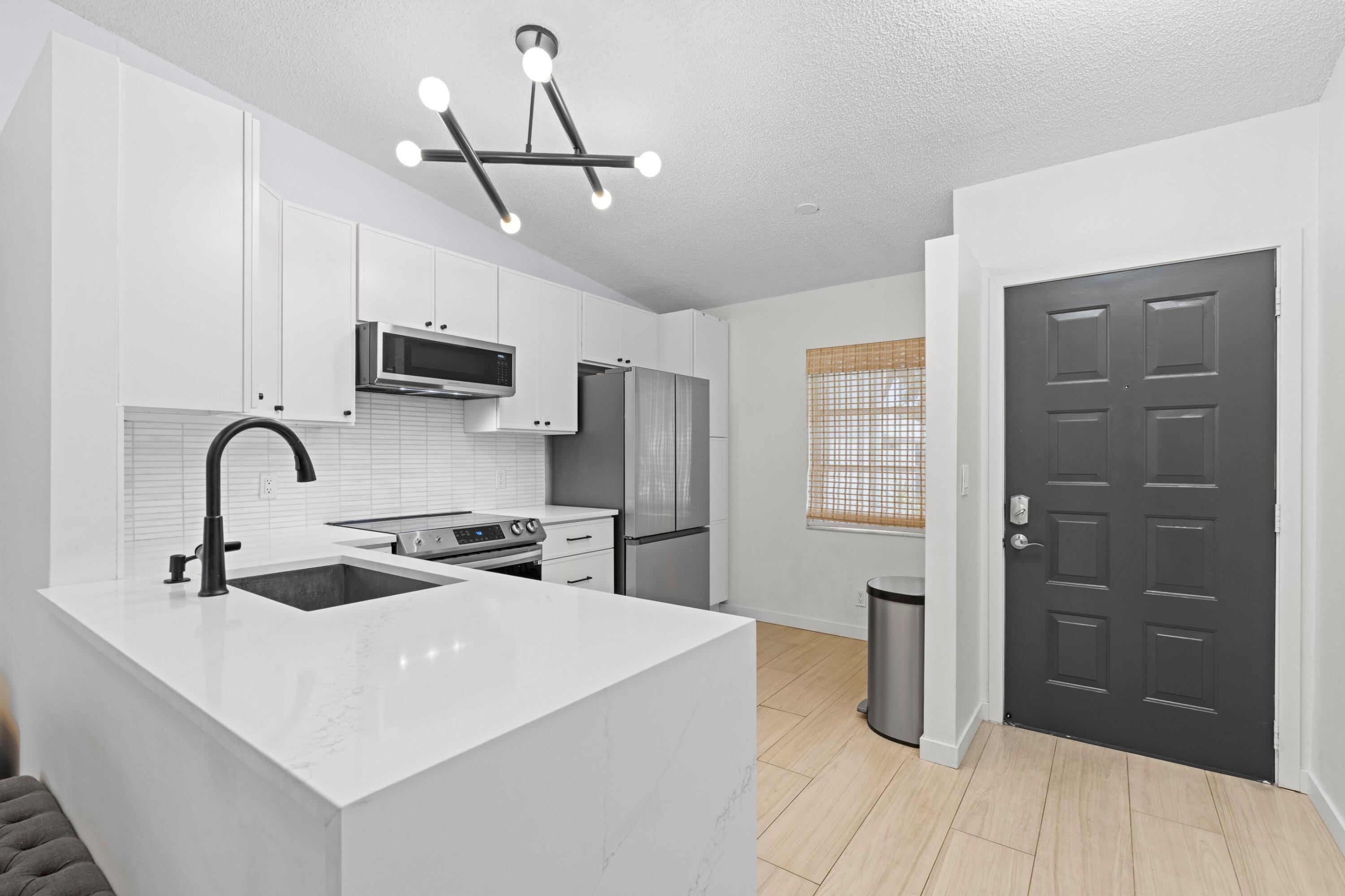 8955 Windtree Street C Property Photo 8