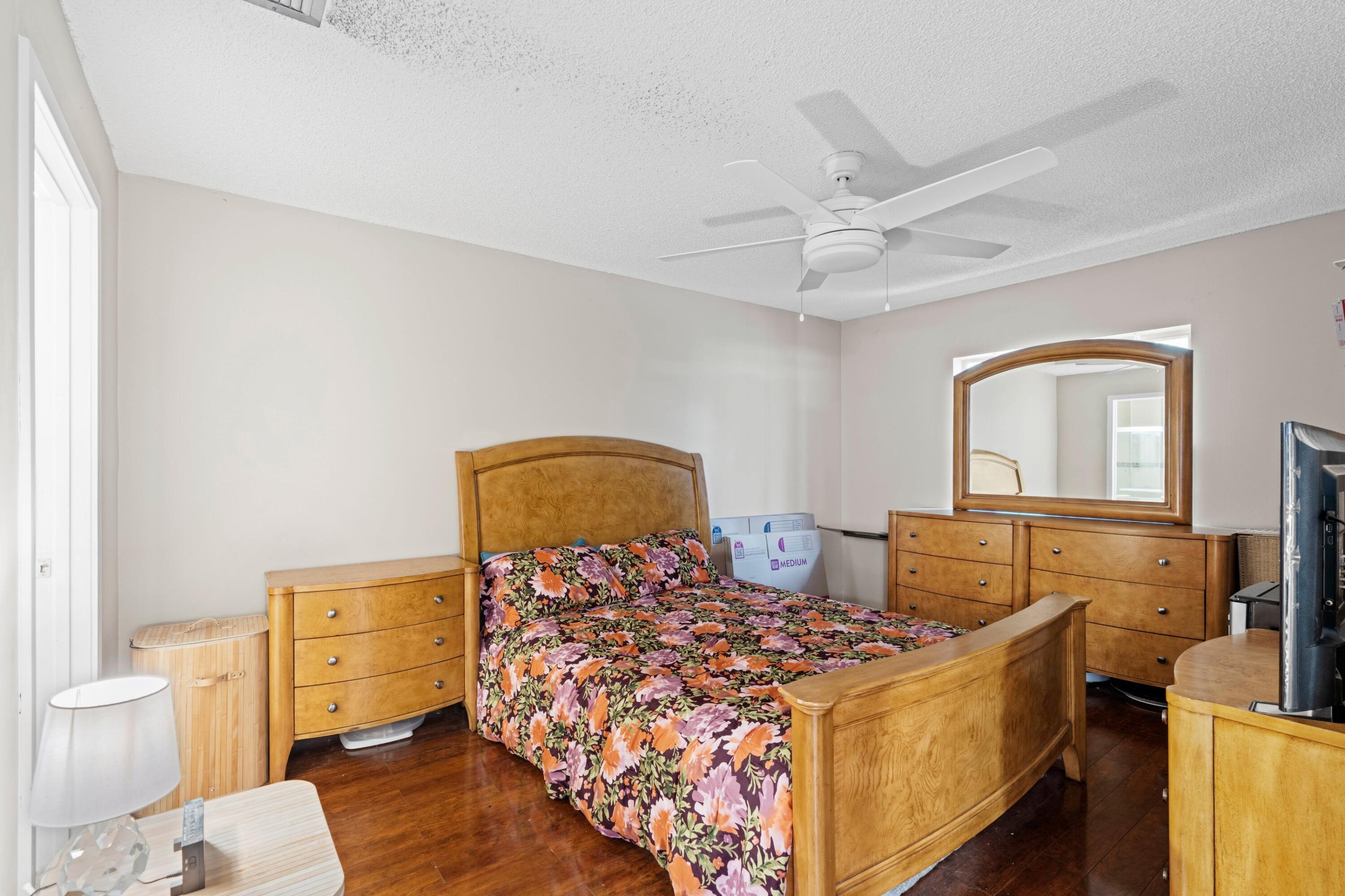 8955 Windtree Street C Property Photo 12