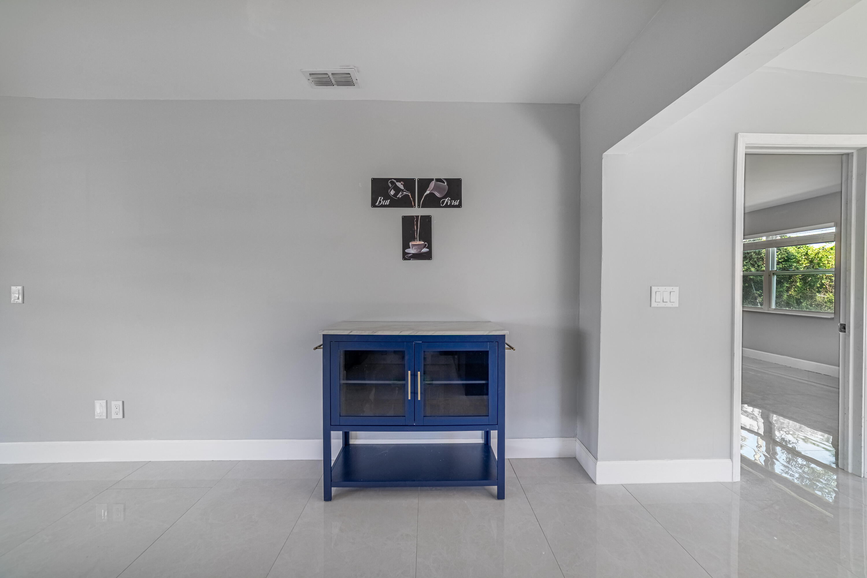 1809 Sw Capehart Avenue Property Photo 10