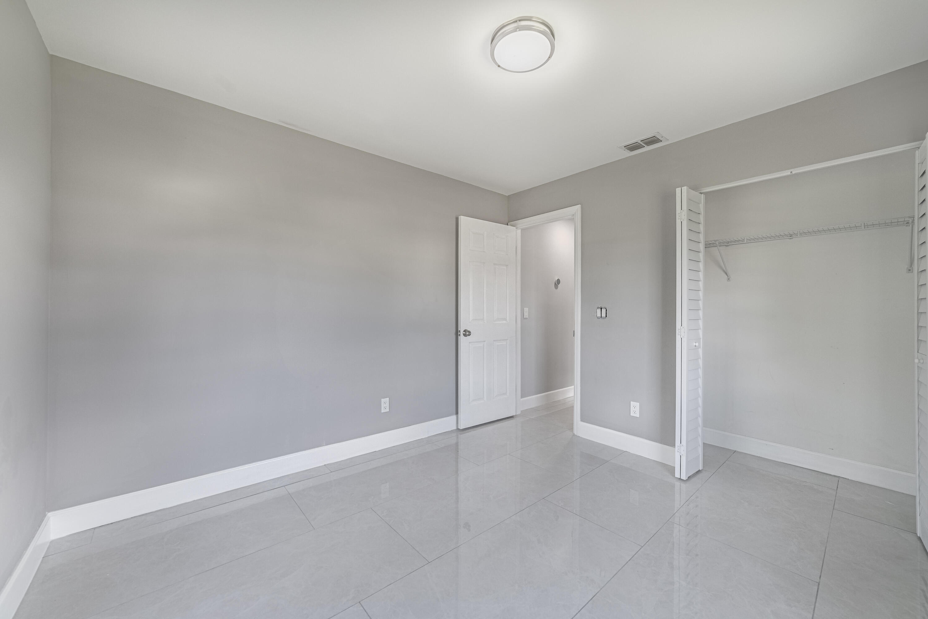 1809 Sw Capehart Avenue Property Photo 28