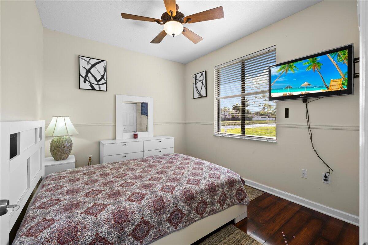 20300 Sw 129th Place Property Photo 19