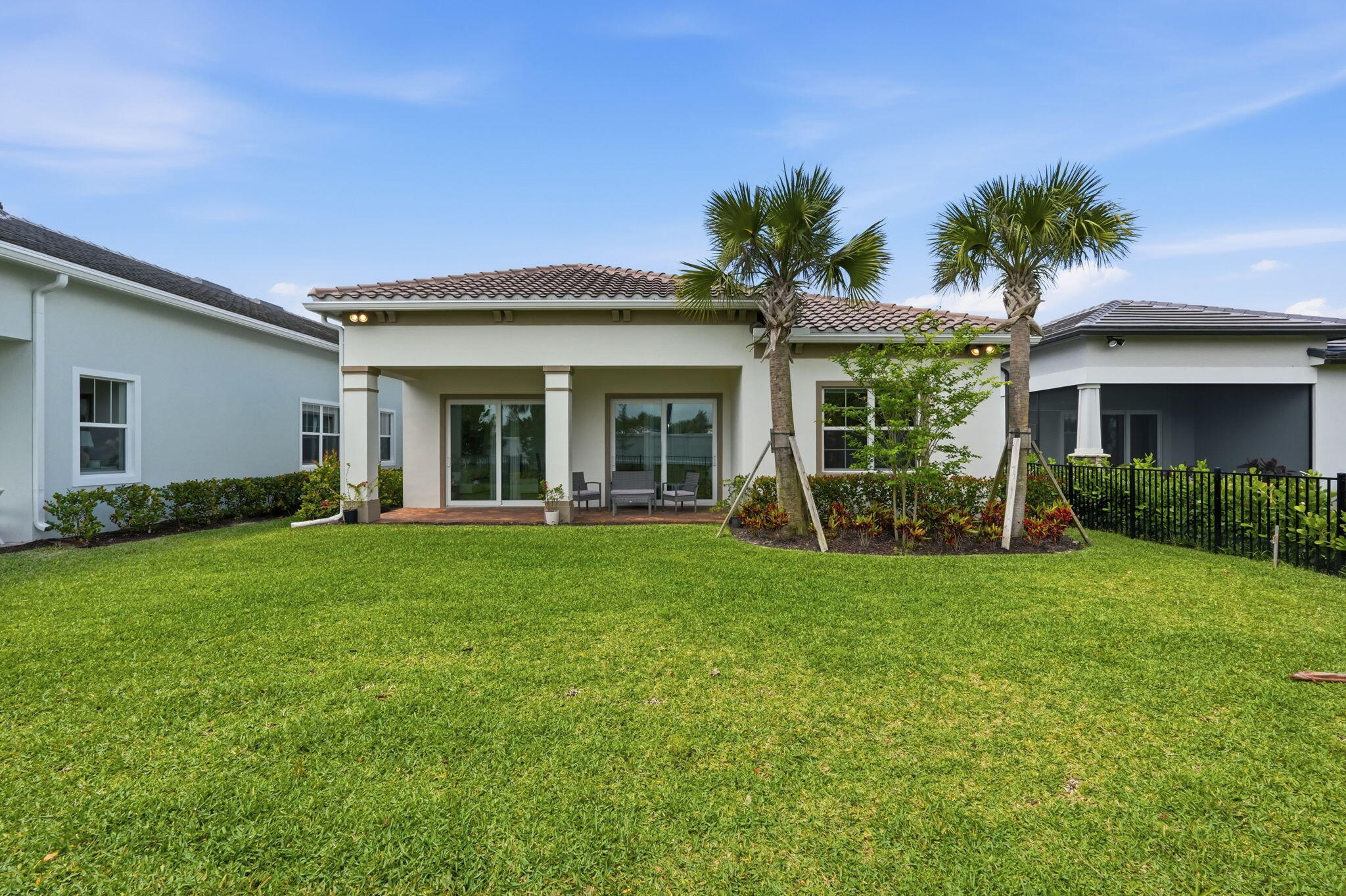 10550 Northbrook Circle Property Photo 6