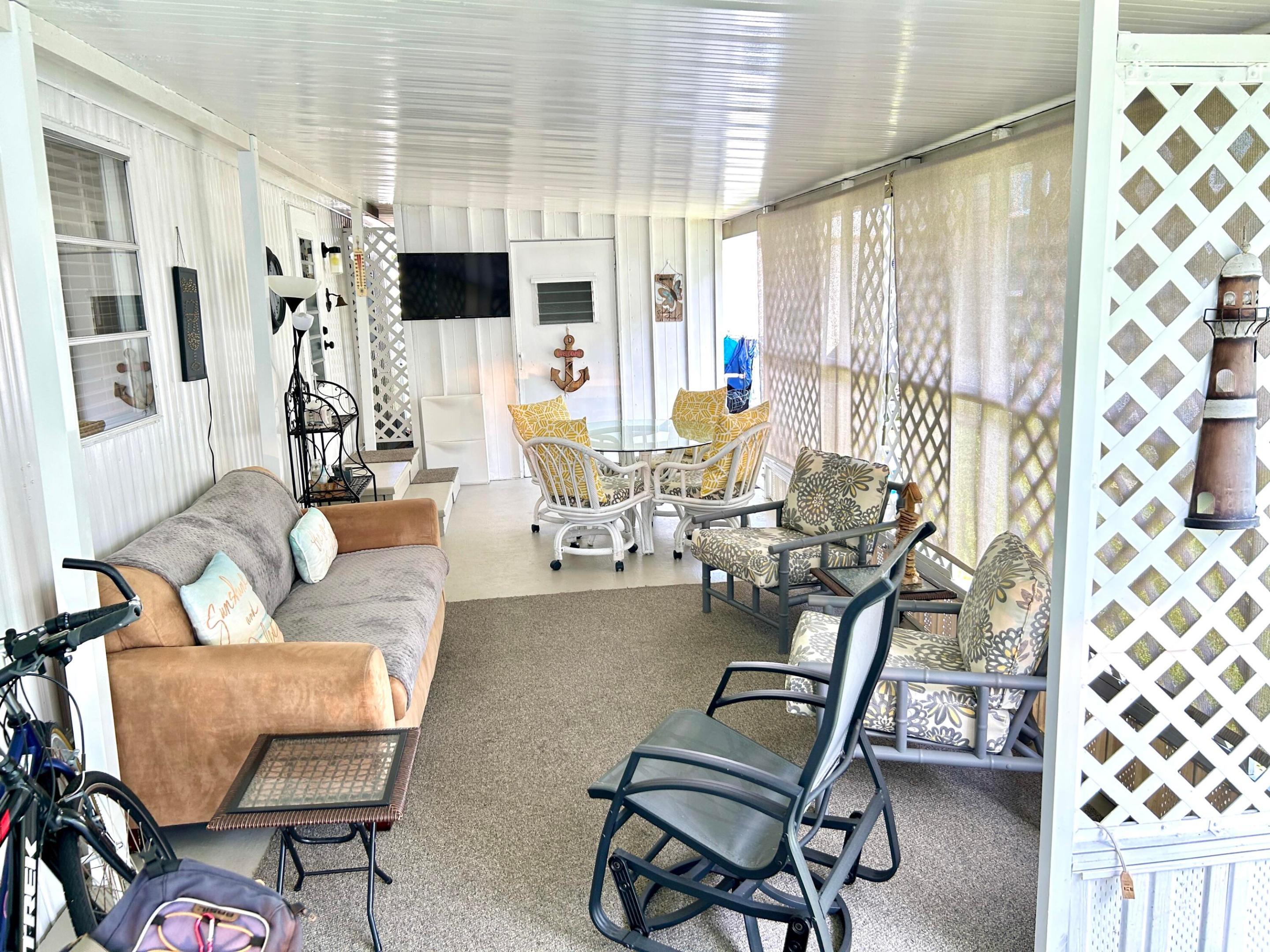 312 Hibiscus Drive Property Photo 20