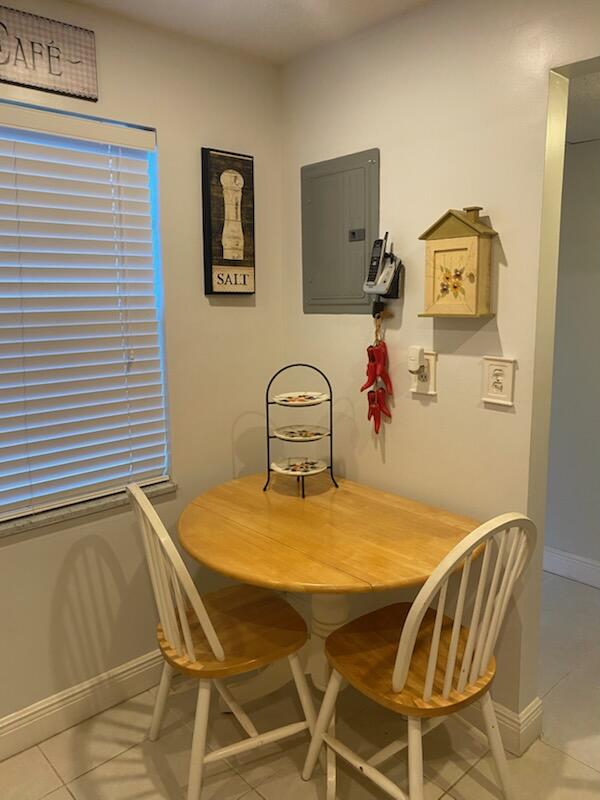 7817 Golf Cir Drive 210 Property Photo 6