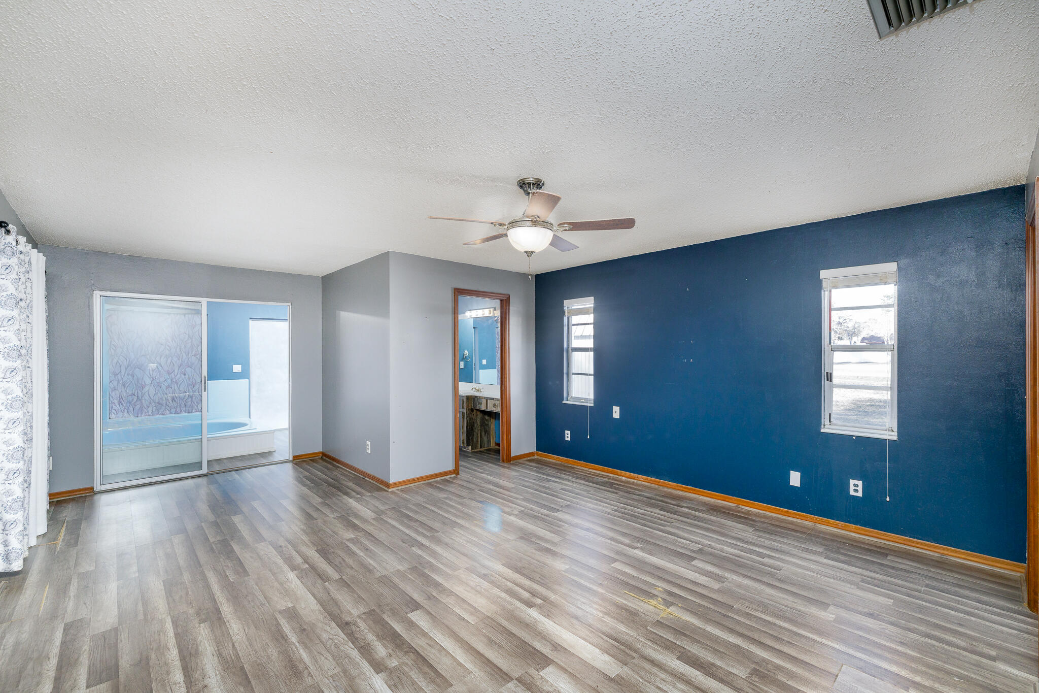 4262 S Centennial Avenue Property Photo 14