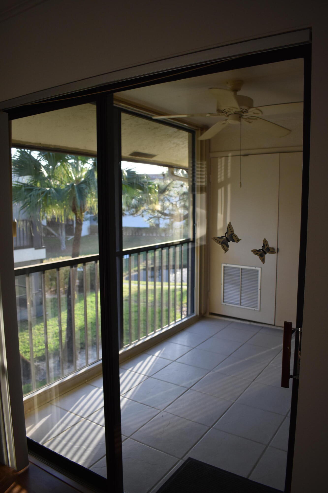 3374 Perimeter Drive Property Photo 13