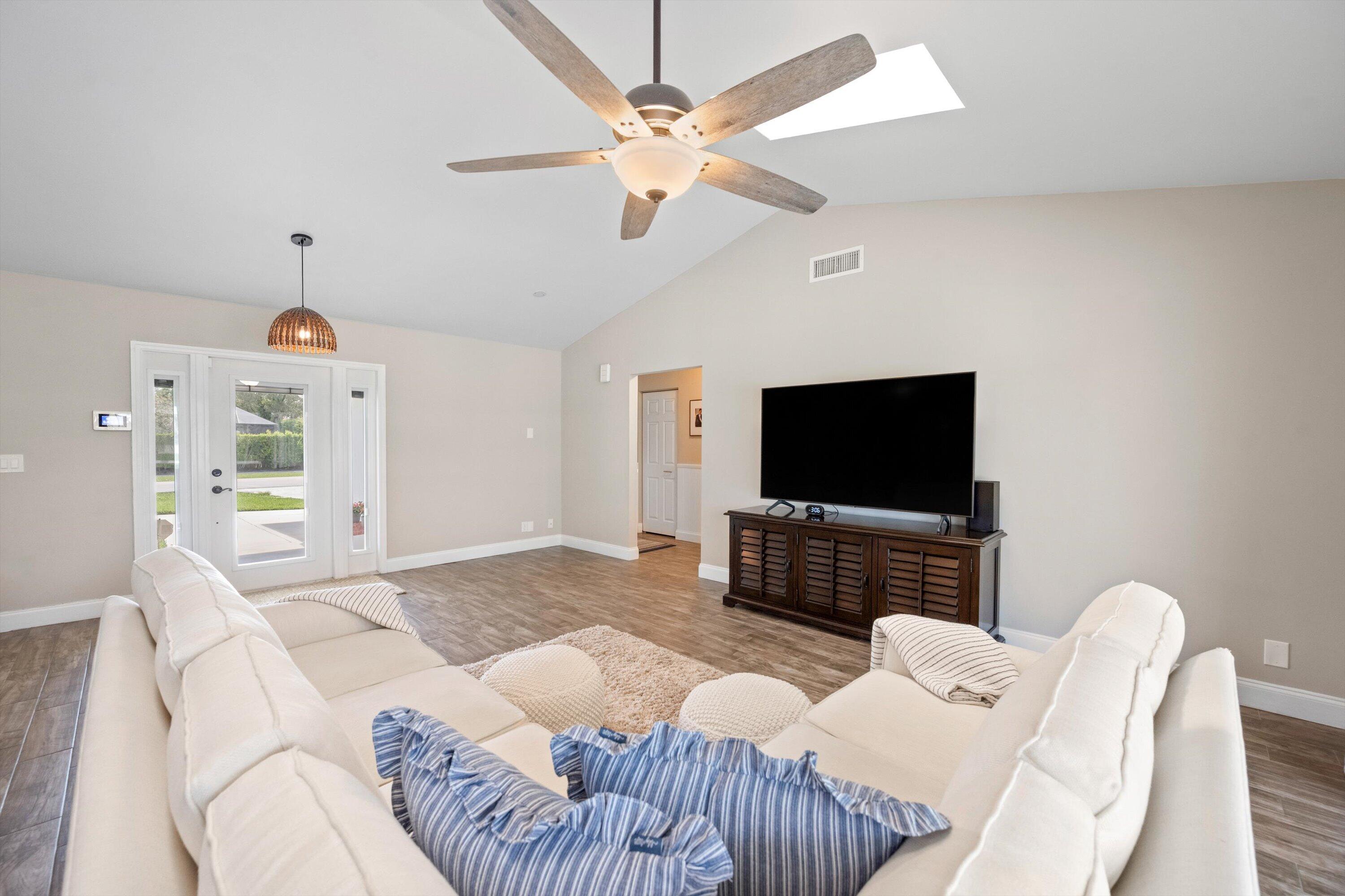 14160 Aster Avenue Property Photo 31