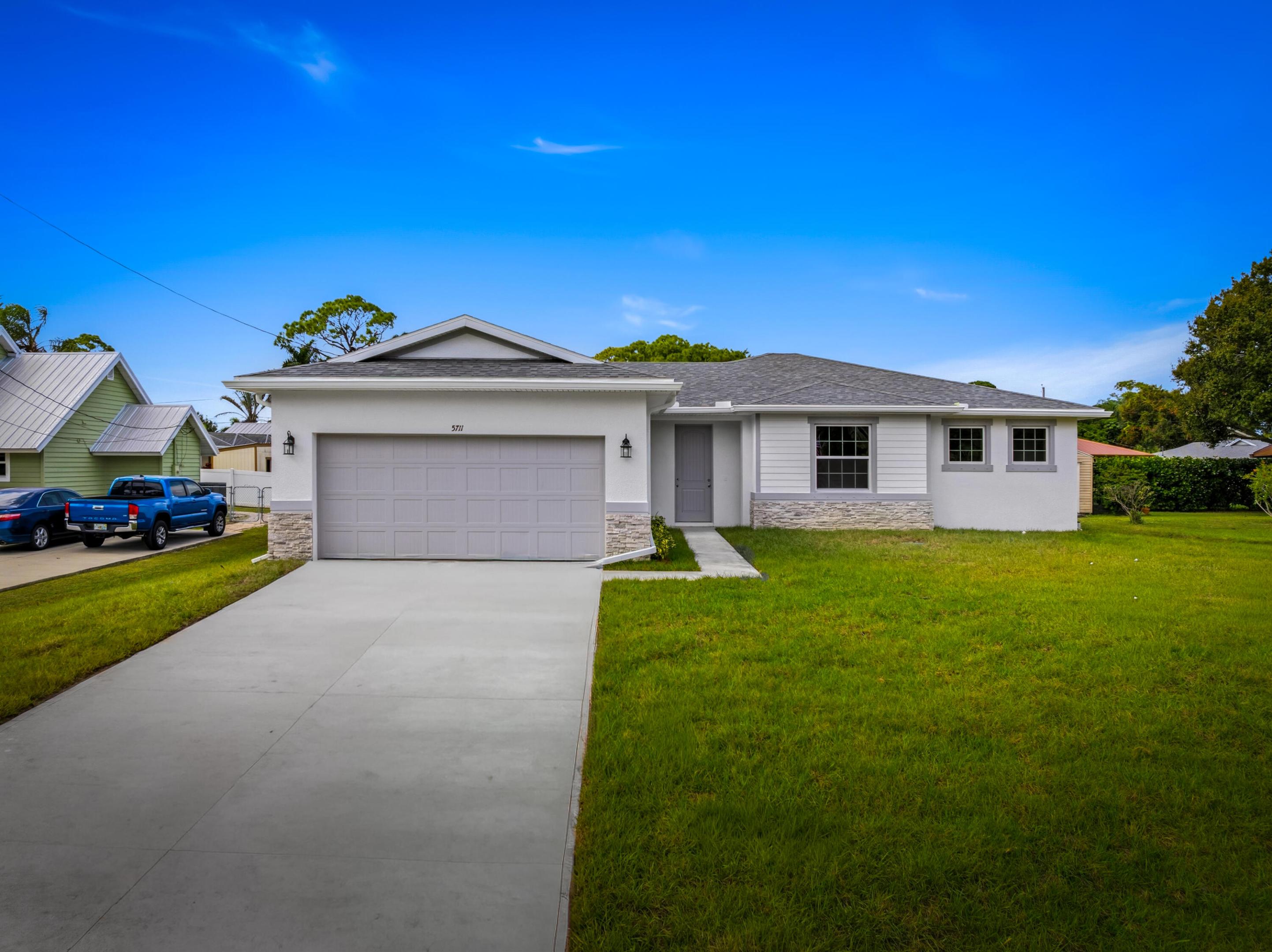 5808 Bamboo Drive Property Photo 1