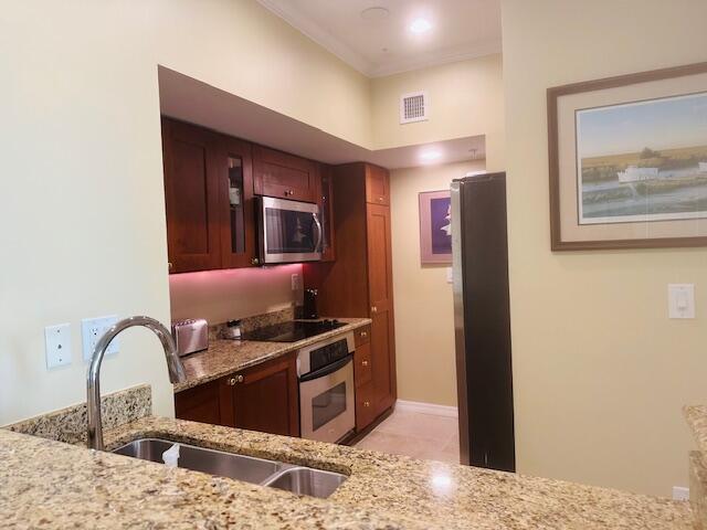 975 Nw Flagler Avenue 403 Property Photo 4