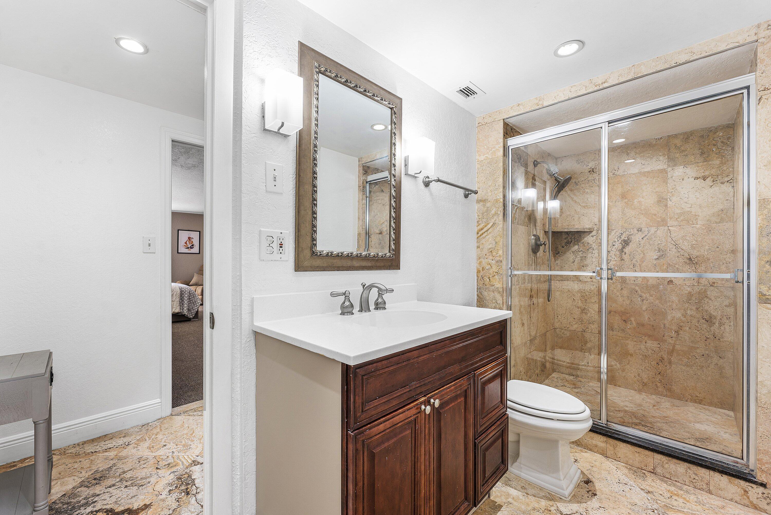 1600 S Ocean Drive 7h Property Photo 21
