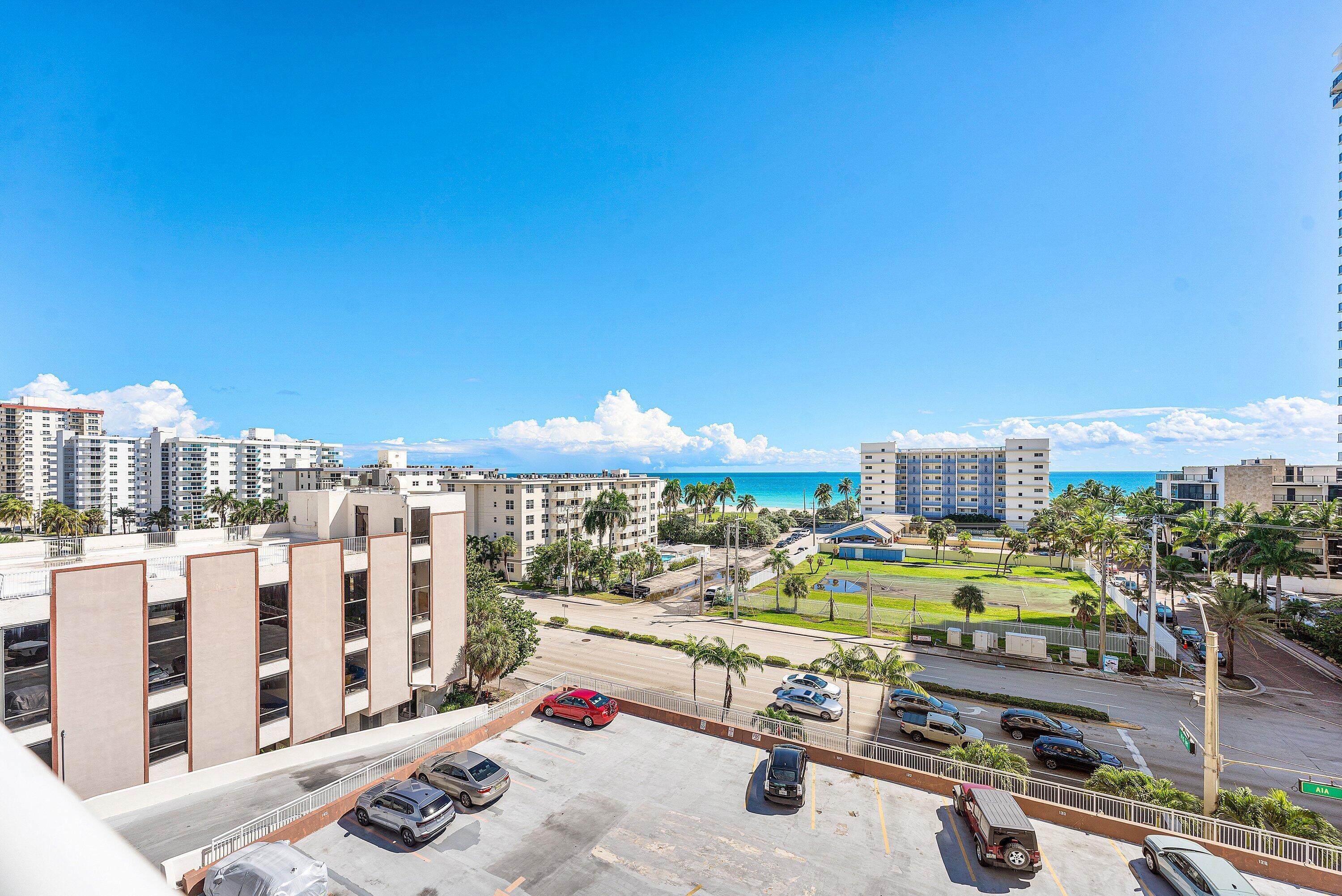 1600 S Ocean Drive 7h Property Photo 25