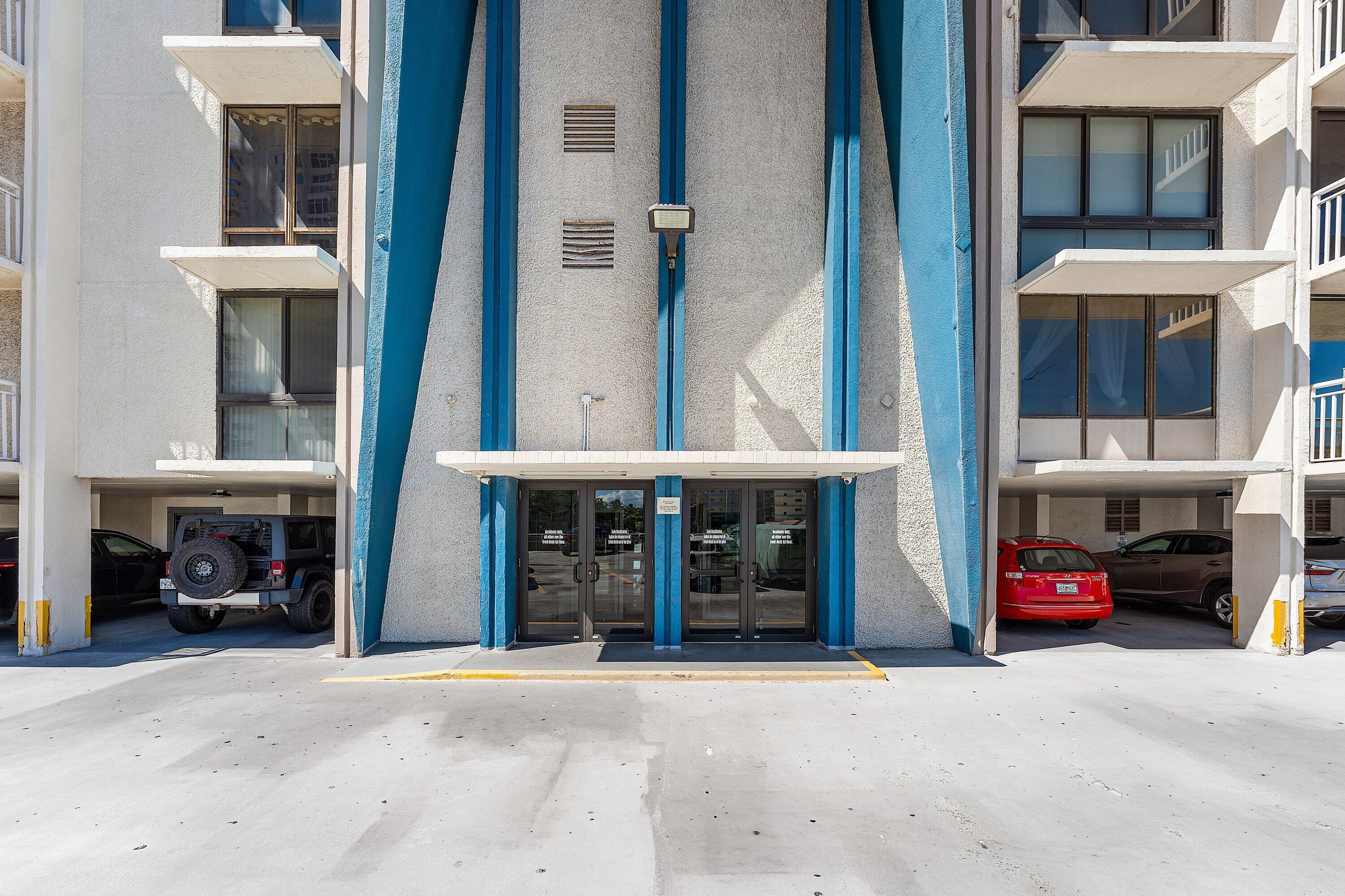 1600 S Ocean Drive 7h Property Photo 45