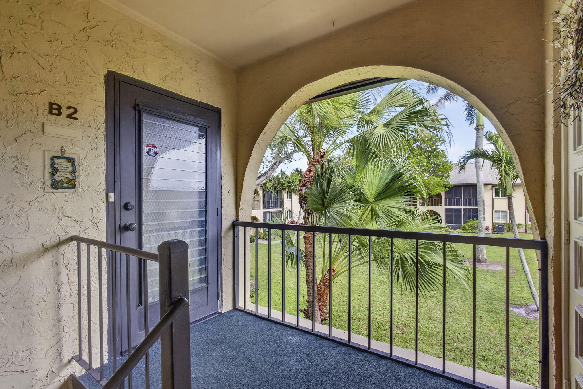 301 Pine Ridge Circle B-2 Property Photo 2