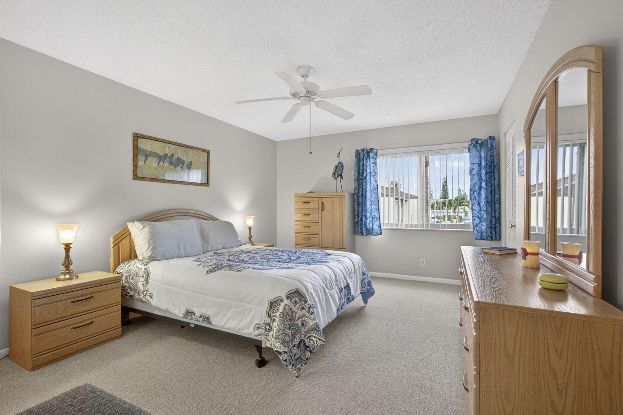 301 Pine Ridge Circle B-2 Property Photo 13