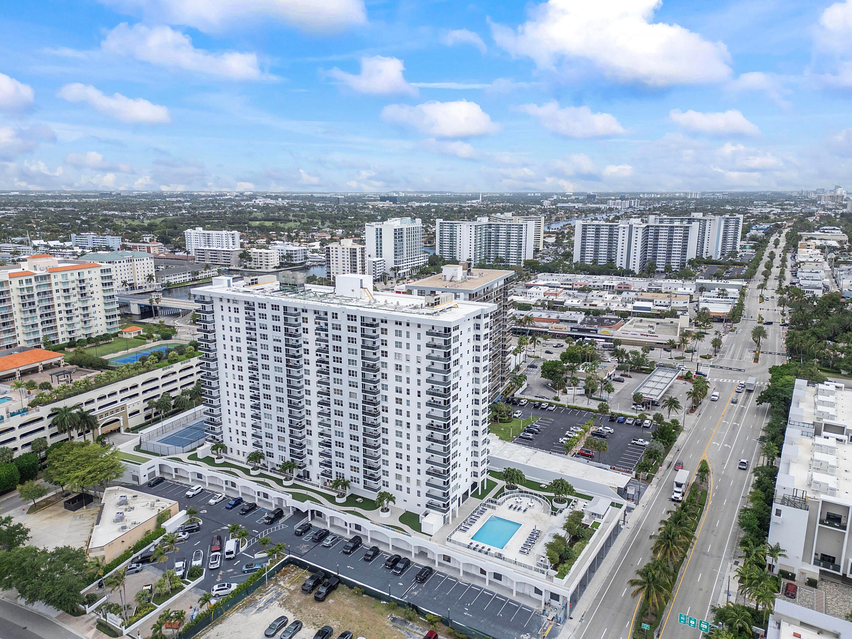 3015 N Ocean Boulevard 19f Property Photo 42
