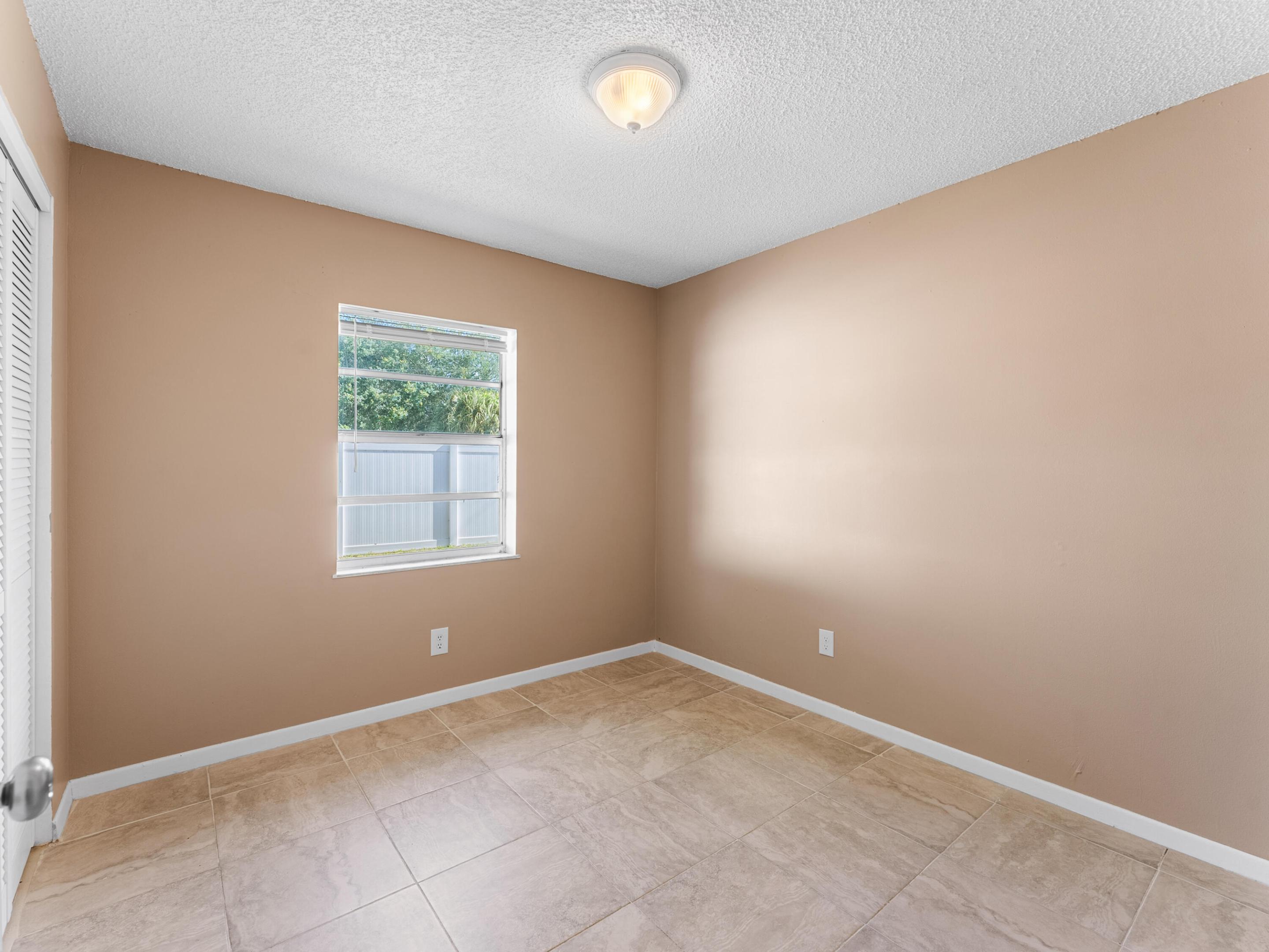 304 8th Avenue Sw Property Photo 11