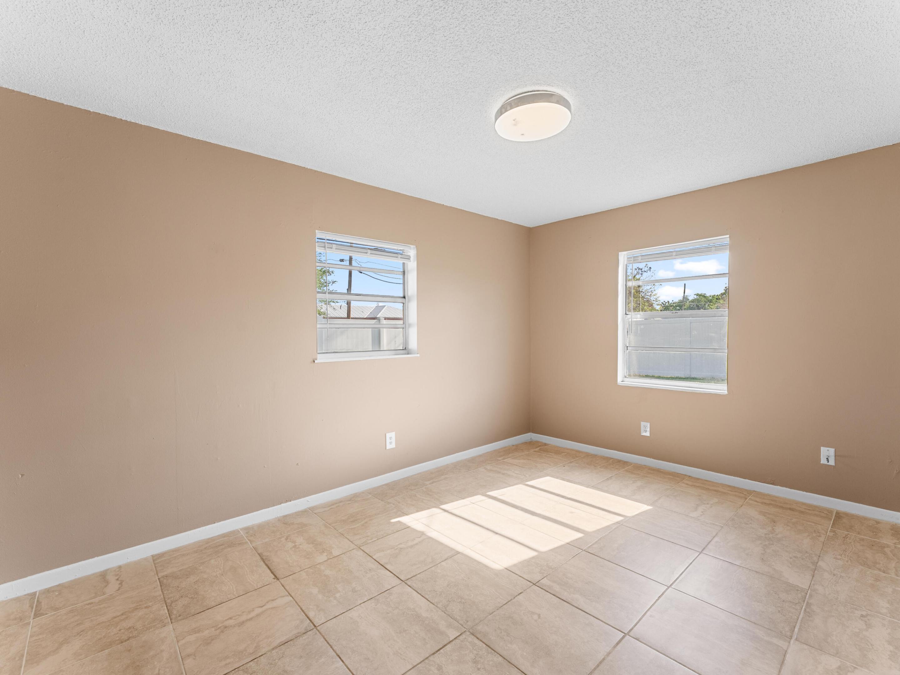 304 8th Avenue Sw Property Photo 16