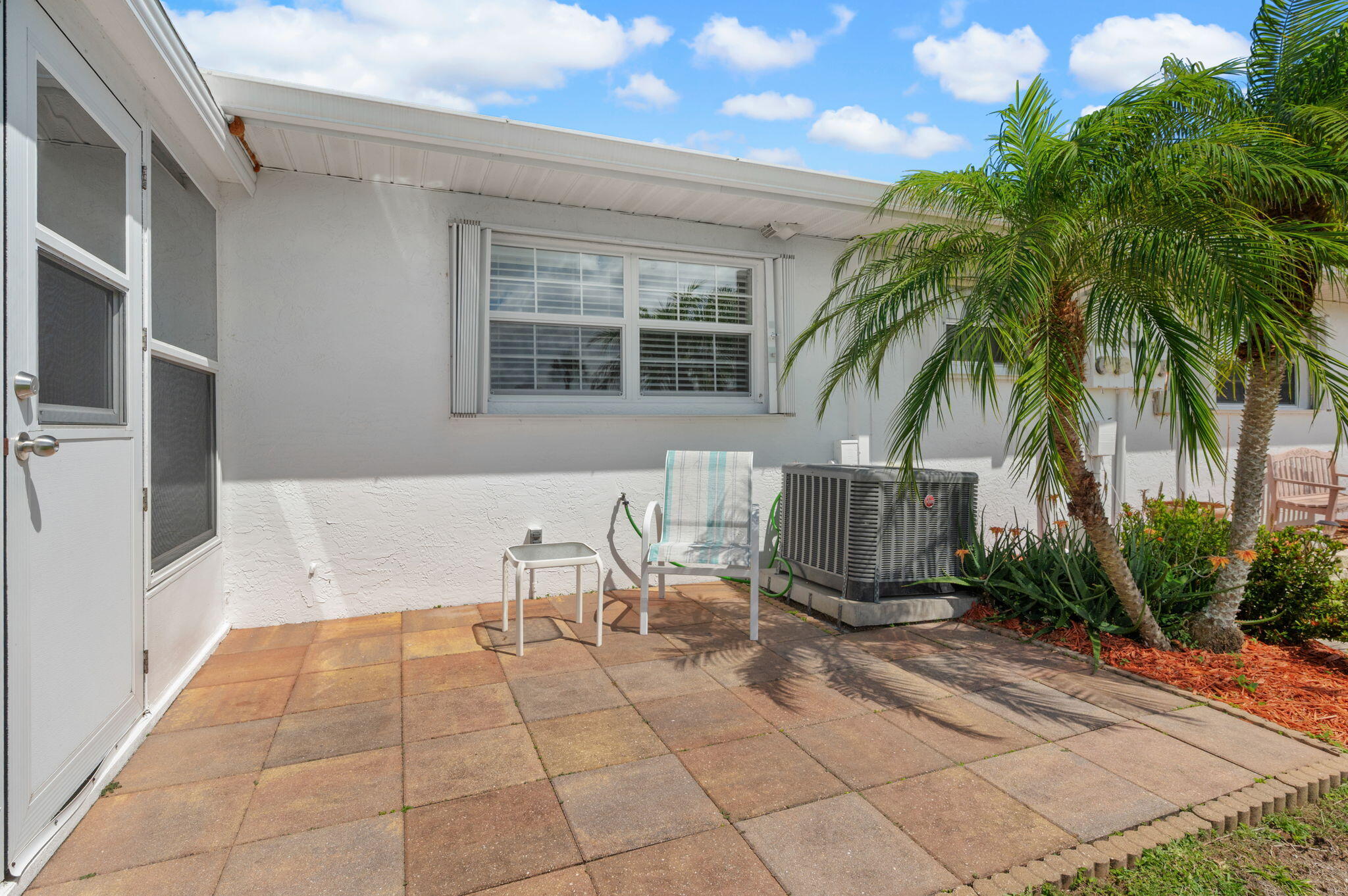 945 Savannas Point Drive B Property Photo 25