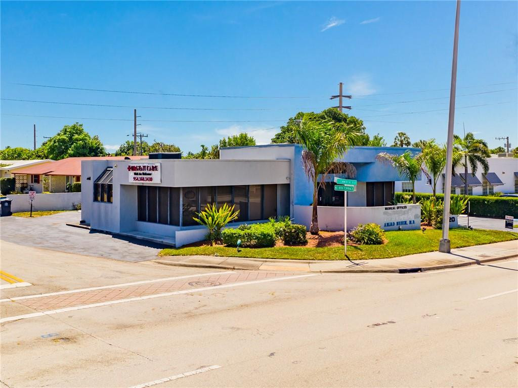 1820 E Commercial Boulevard Property Photo 30