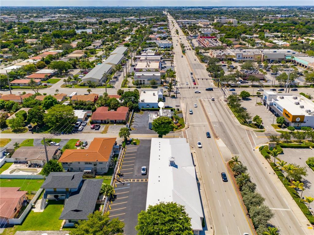 1820 E Commercial Boulevard Property Photo 34
