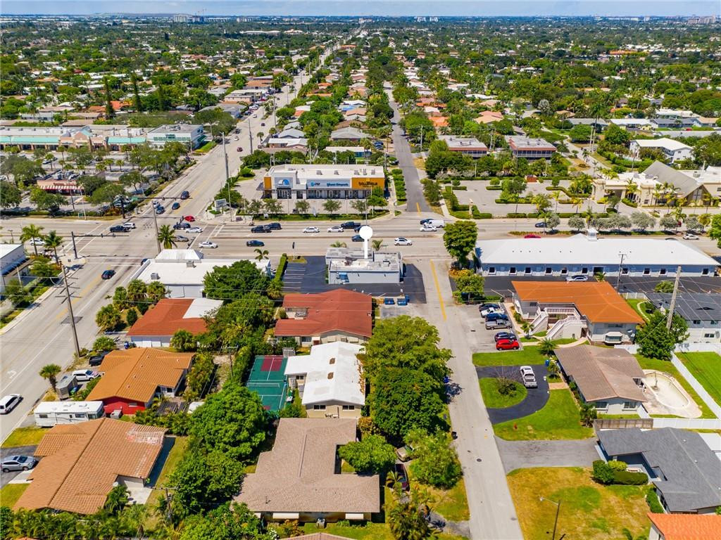 1820 E Commercial Boulevard Property Photo 35
