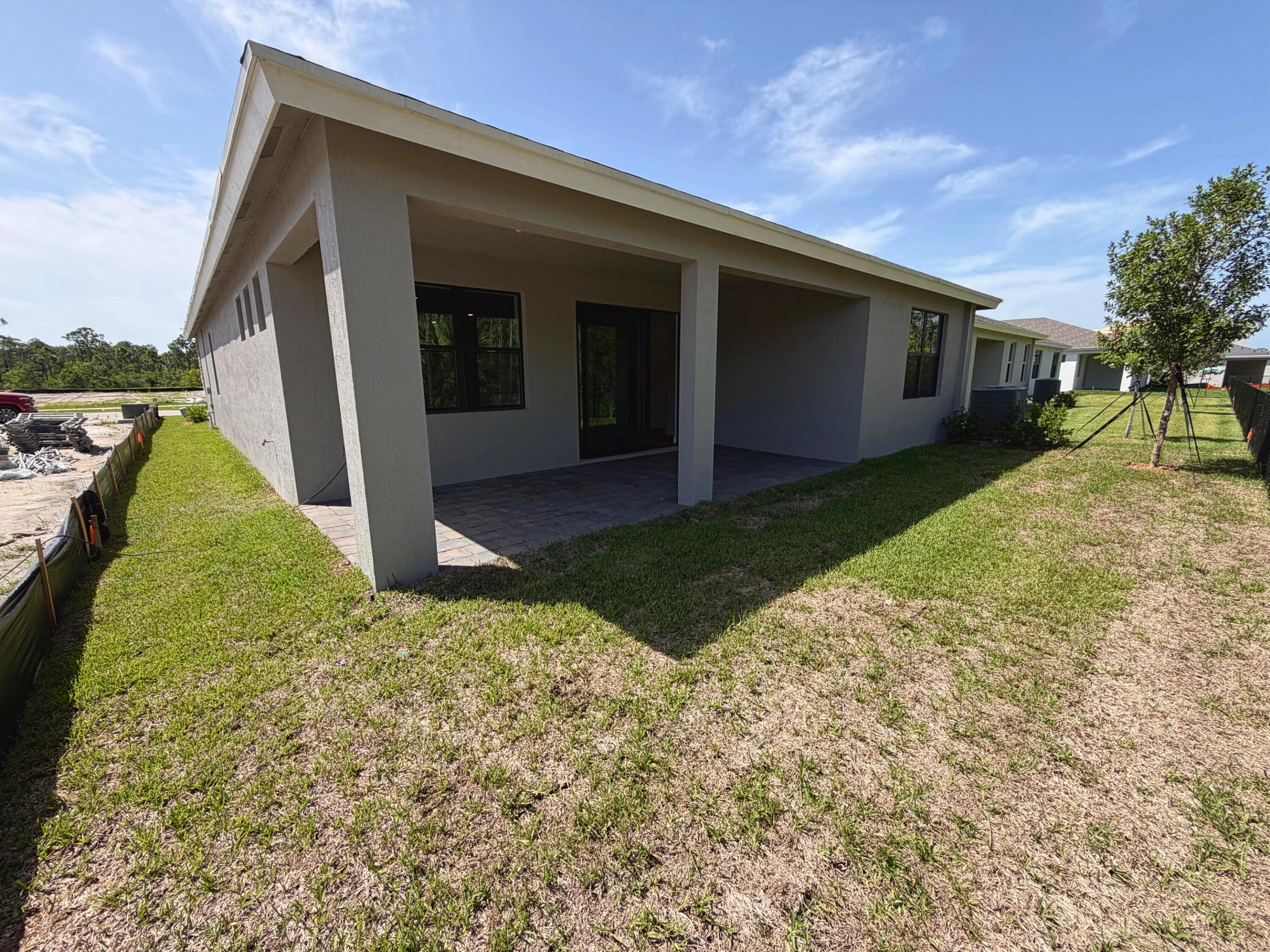 6550 Se Park Trace Drive Property Photo 7