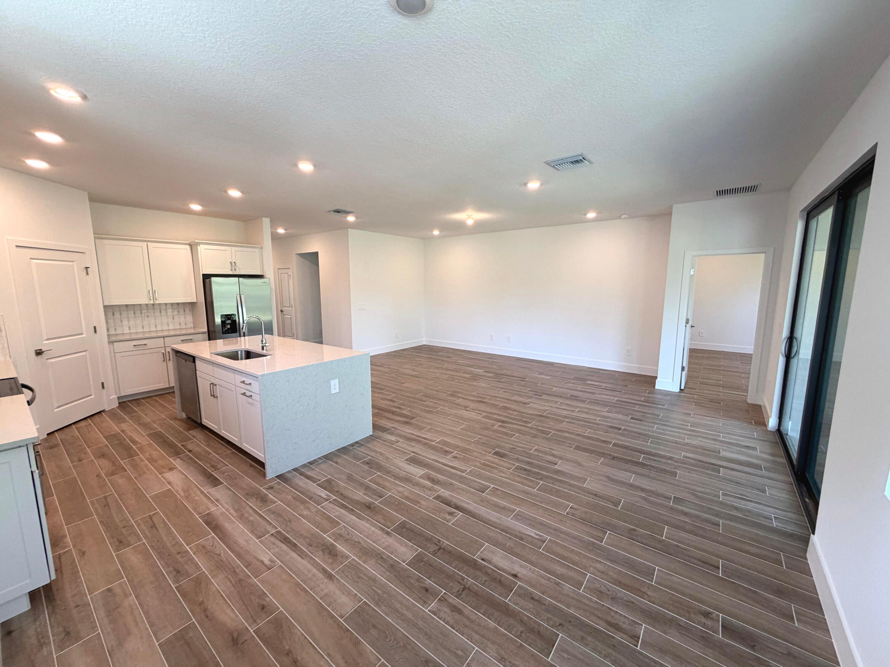 6550 Se Park Trace Drive Property Photo 10