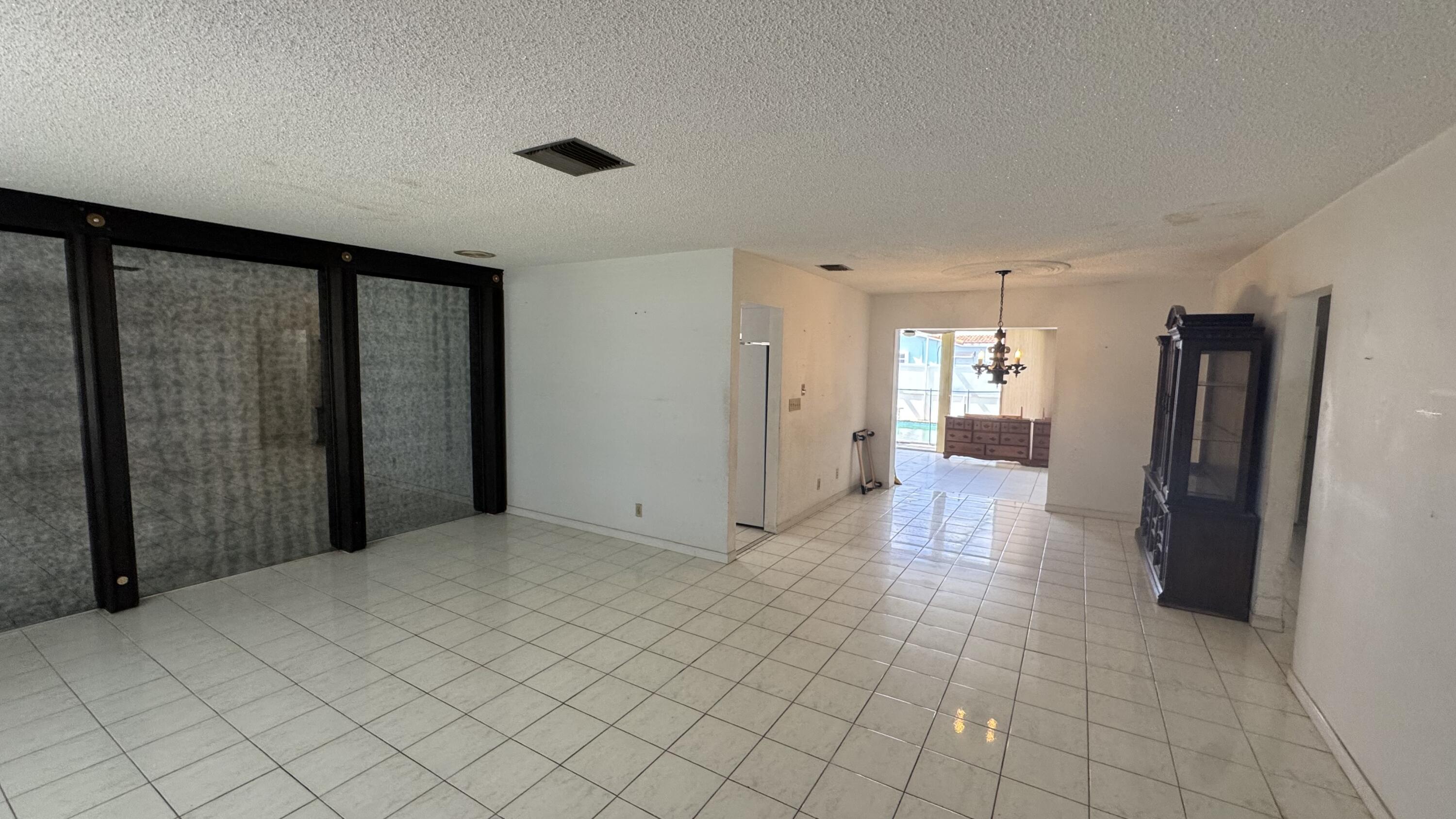 5401 W Park Road Property Photo 16