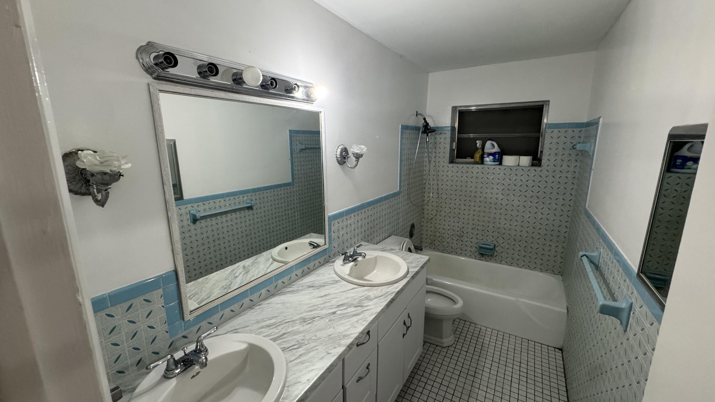 5401 W Park Road Property Photo 22