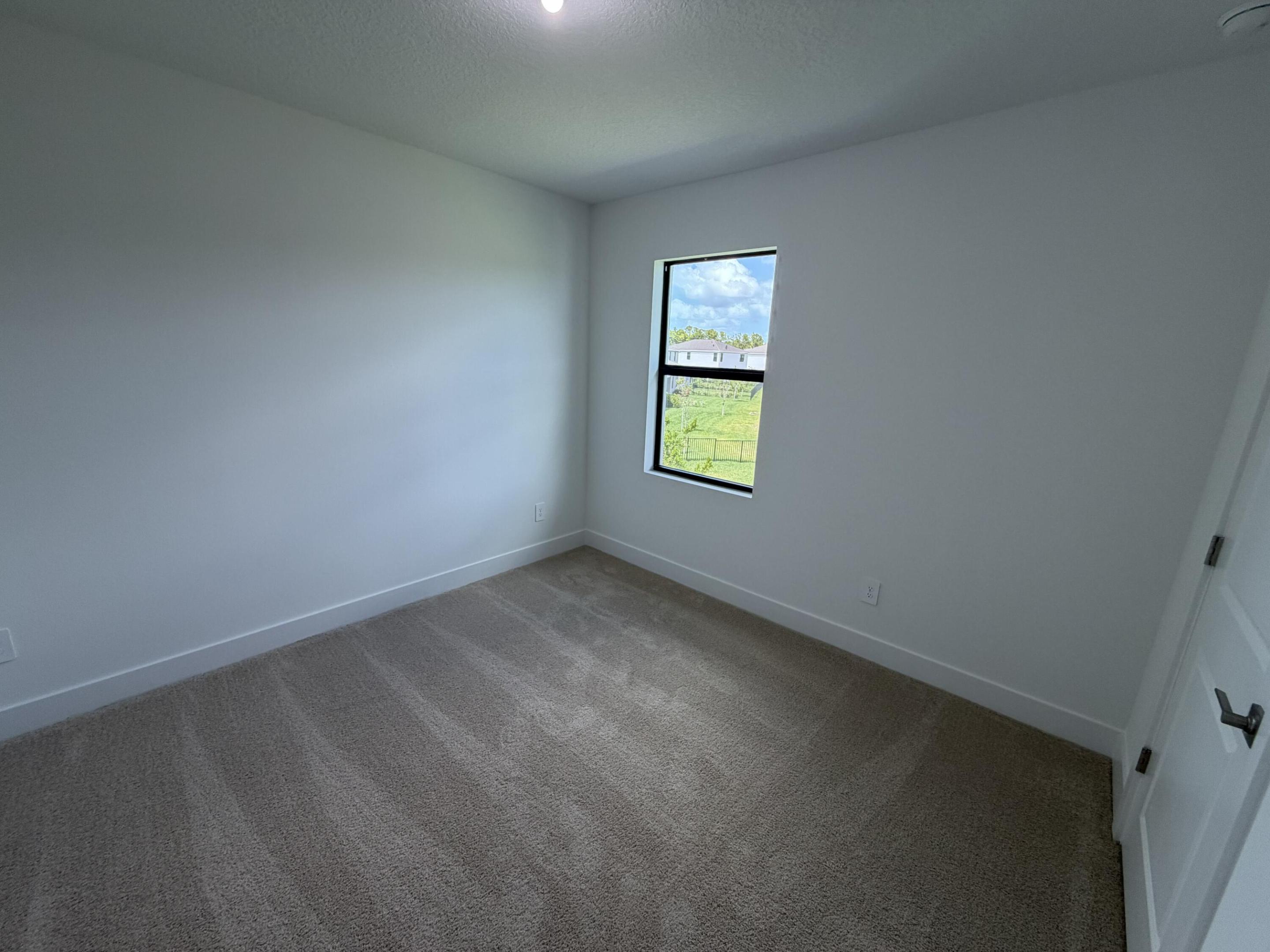 6781 Se Park Trace Drive Property Photo 7