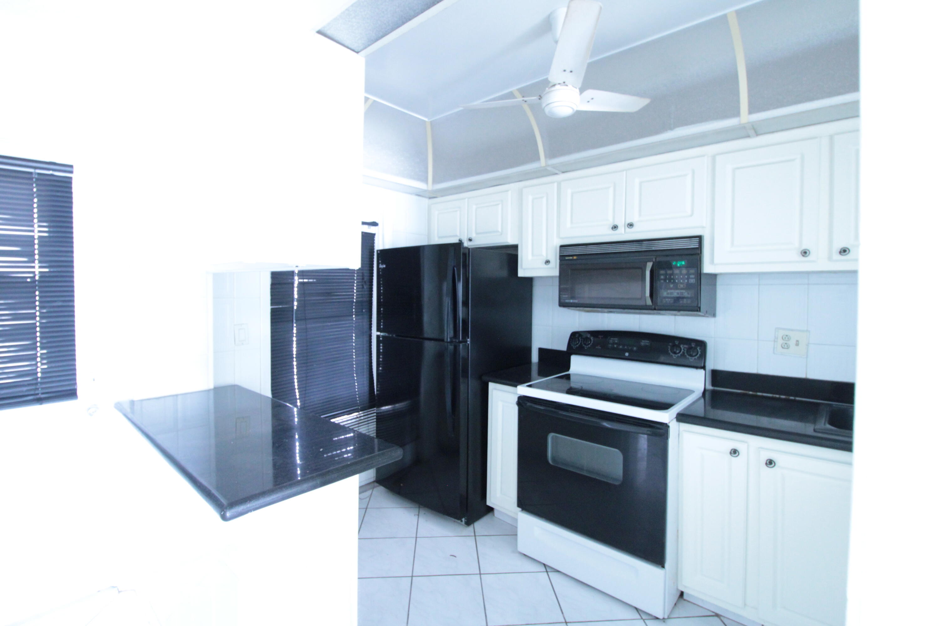 465 Paradise Isle Boulevard 110 Property Photo 4