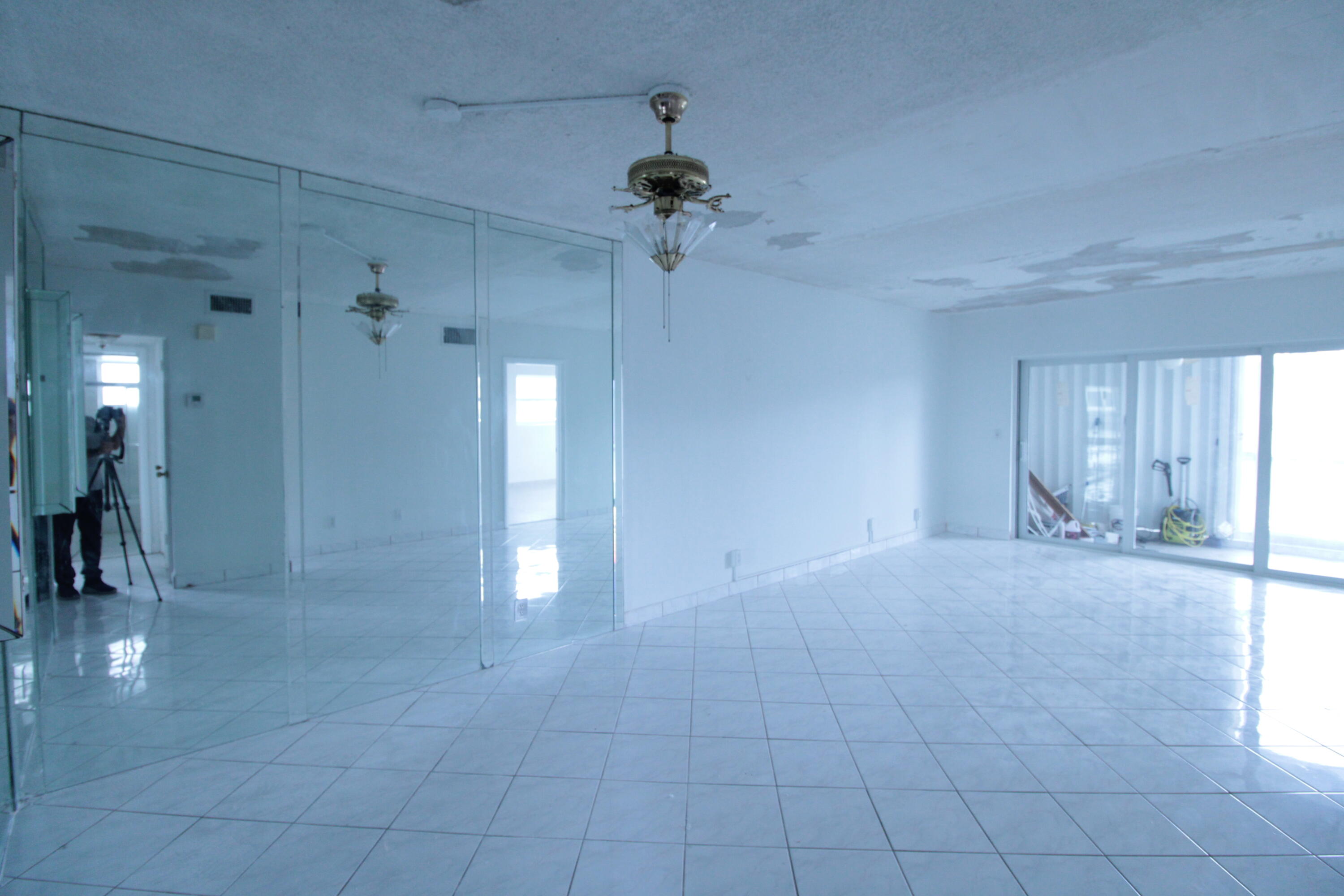 465 Paradise Isle Boulevard 110 Property Photo 7