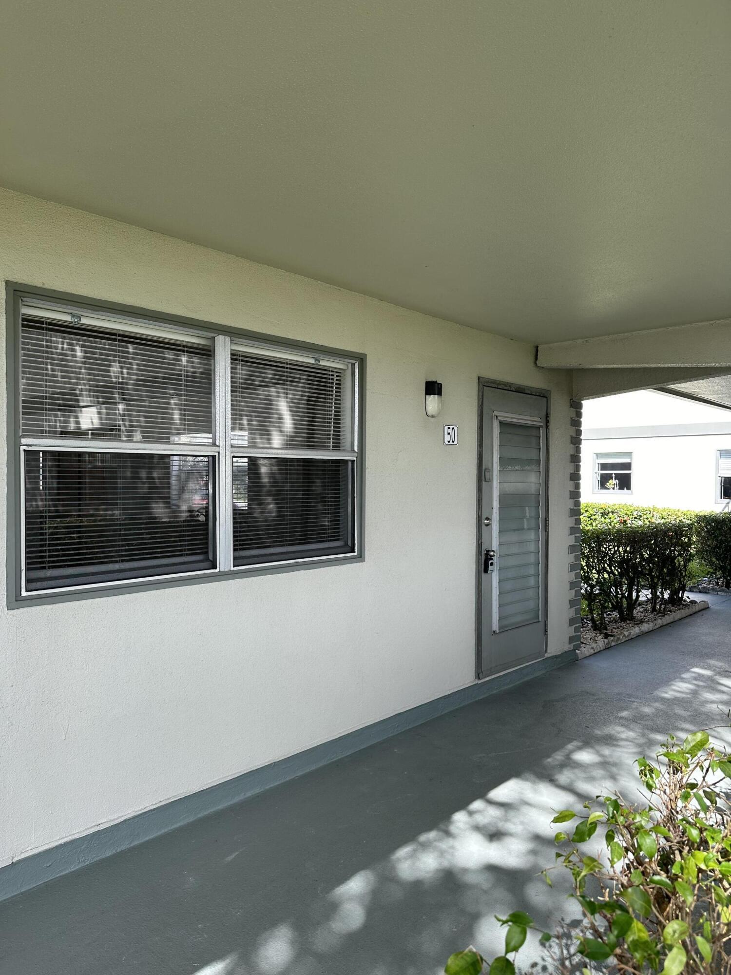 50 Monaco B Property Photo 14