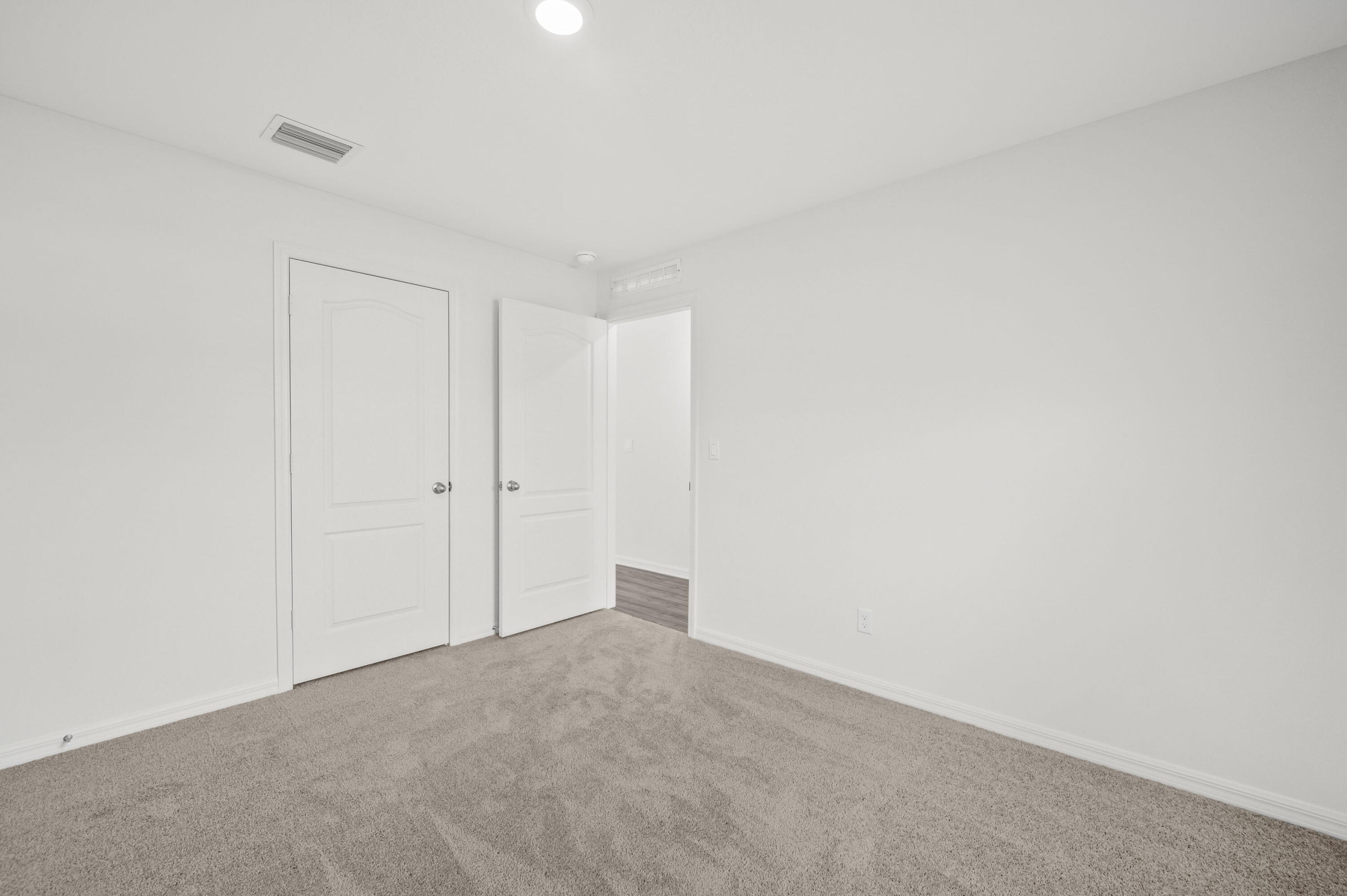 7945 105th Court Property Photo 25