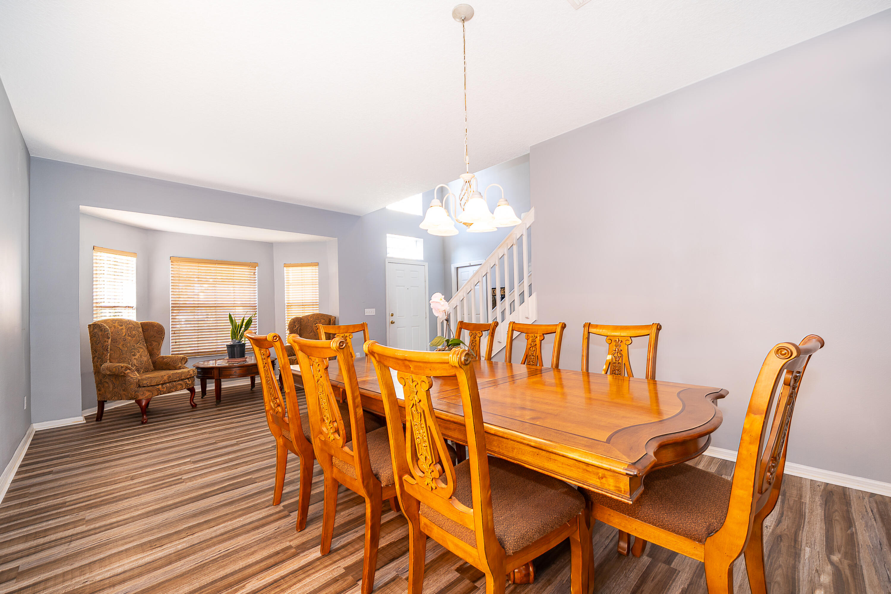 2591 Dover Glen Circle Property Photo 7