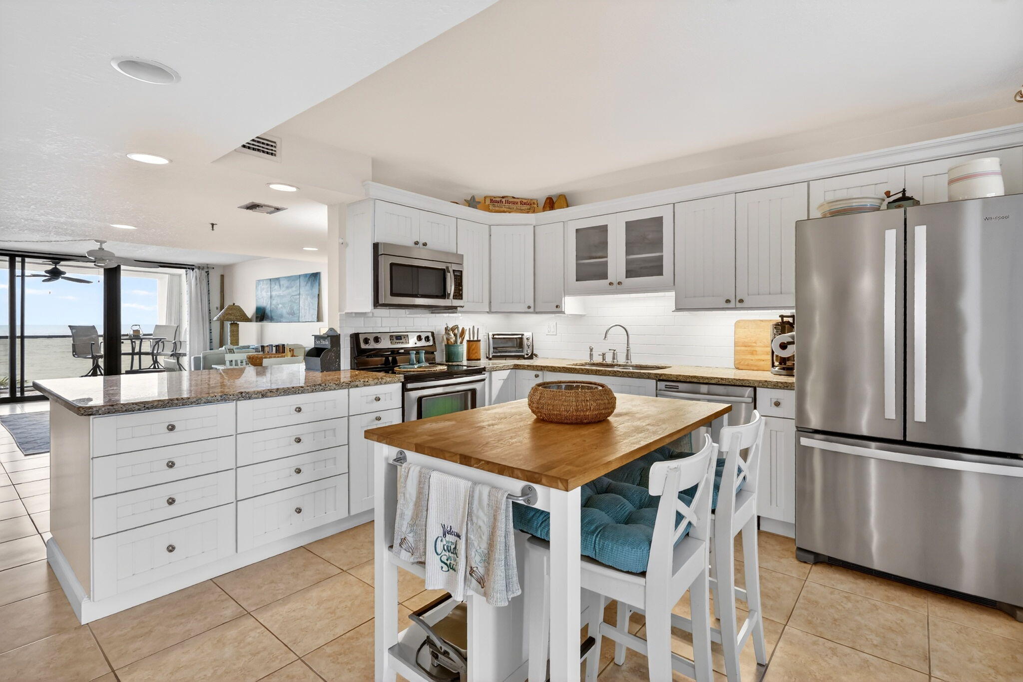 355 S Ocean Drive 602 Property Photo 13