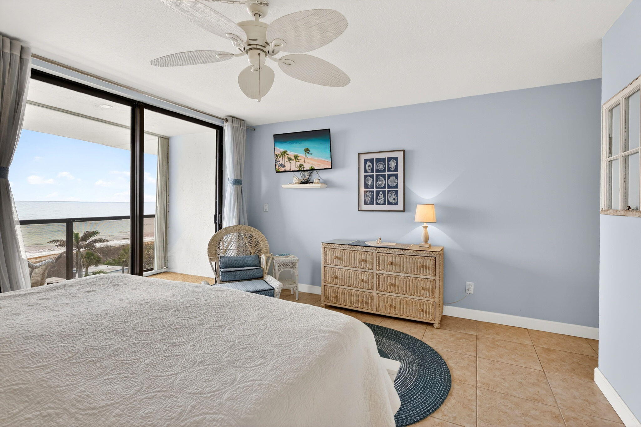 355 S Ocean Drive 602 Property Photo 27