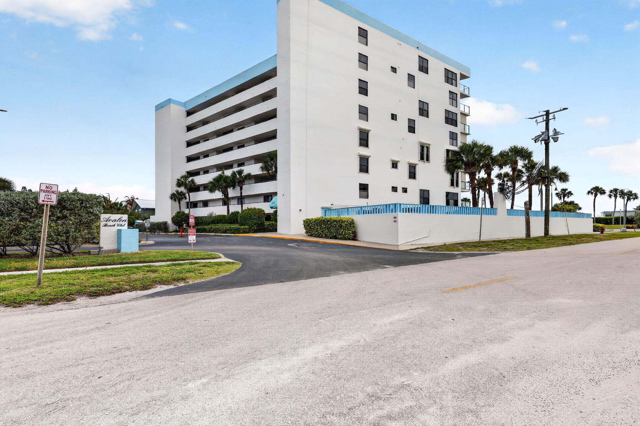 355 S Ocean Drive 602 Property Photo 42