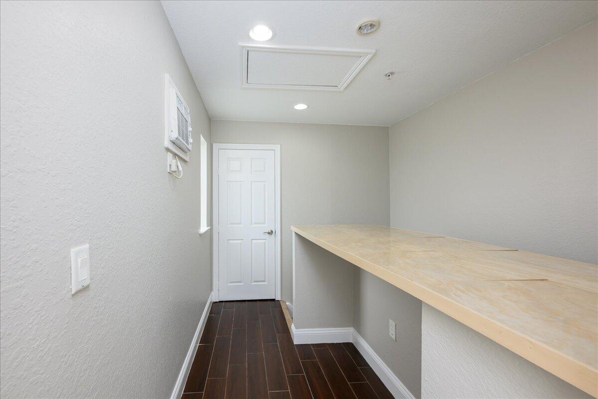 538 Ne 7th Avenue 1 Property Photo 15