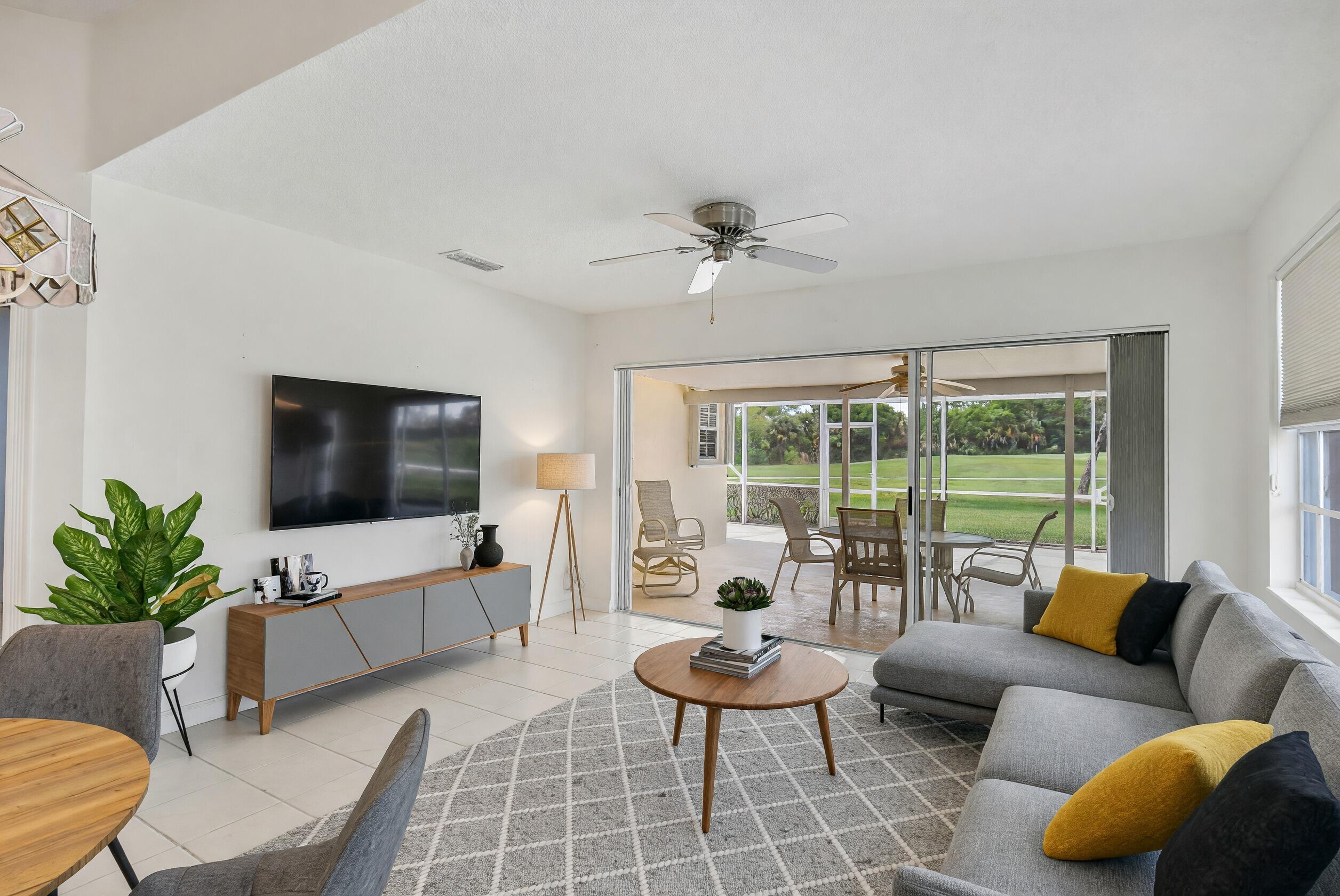 7767 Se Spicewood Circle Property Photo 15