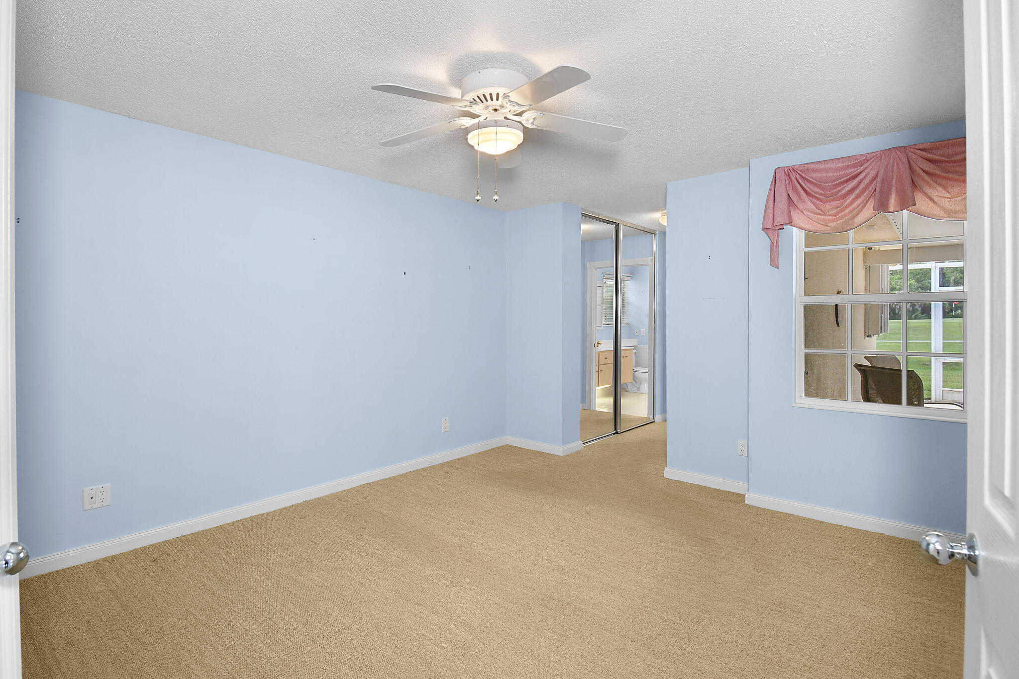 7767 Se Spicewood Circle Property Photo 18