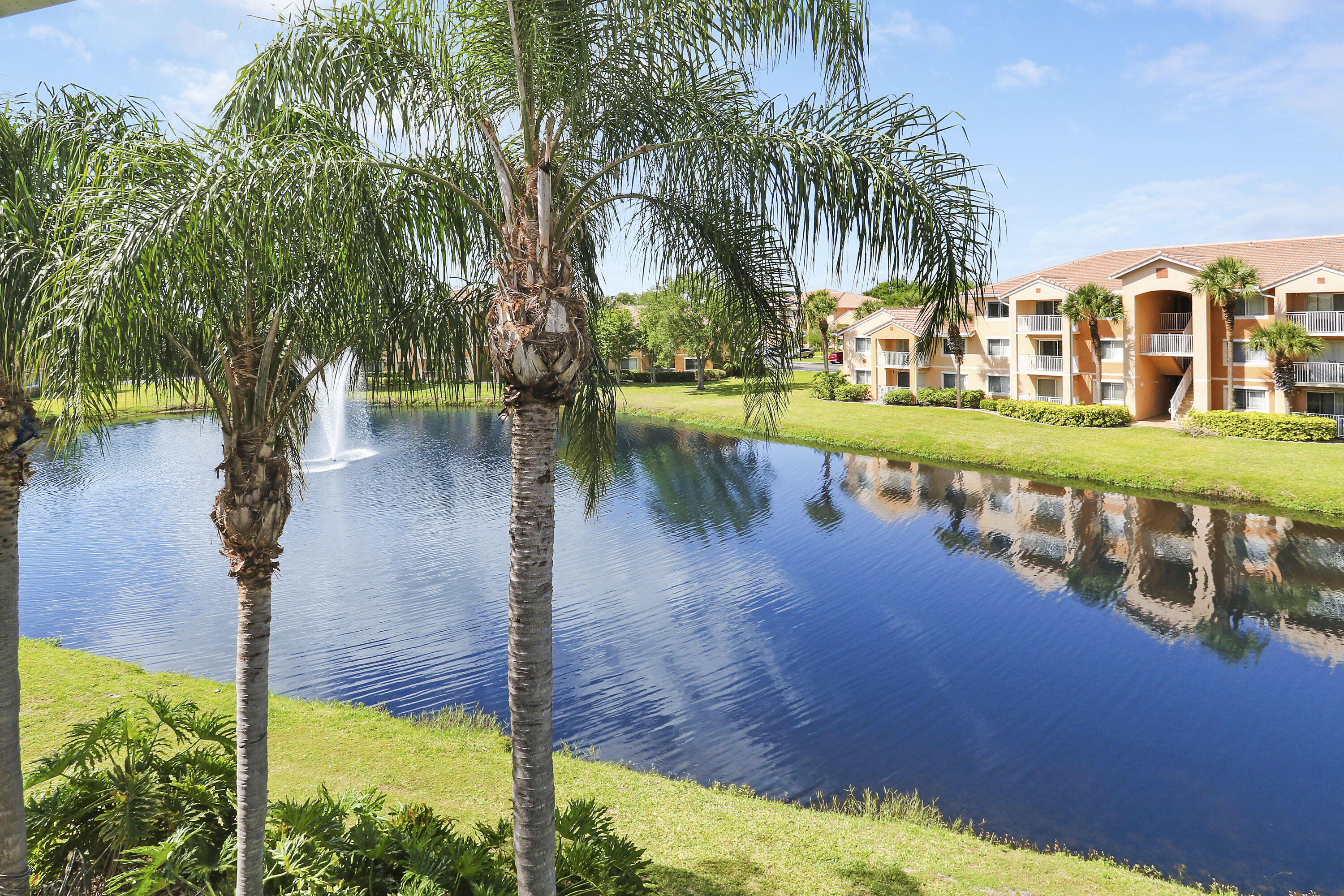 121 Sw Palm Drive Unit 306 Property Photo 13
