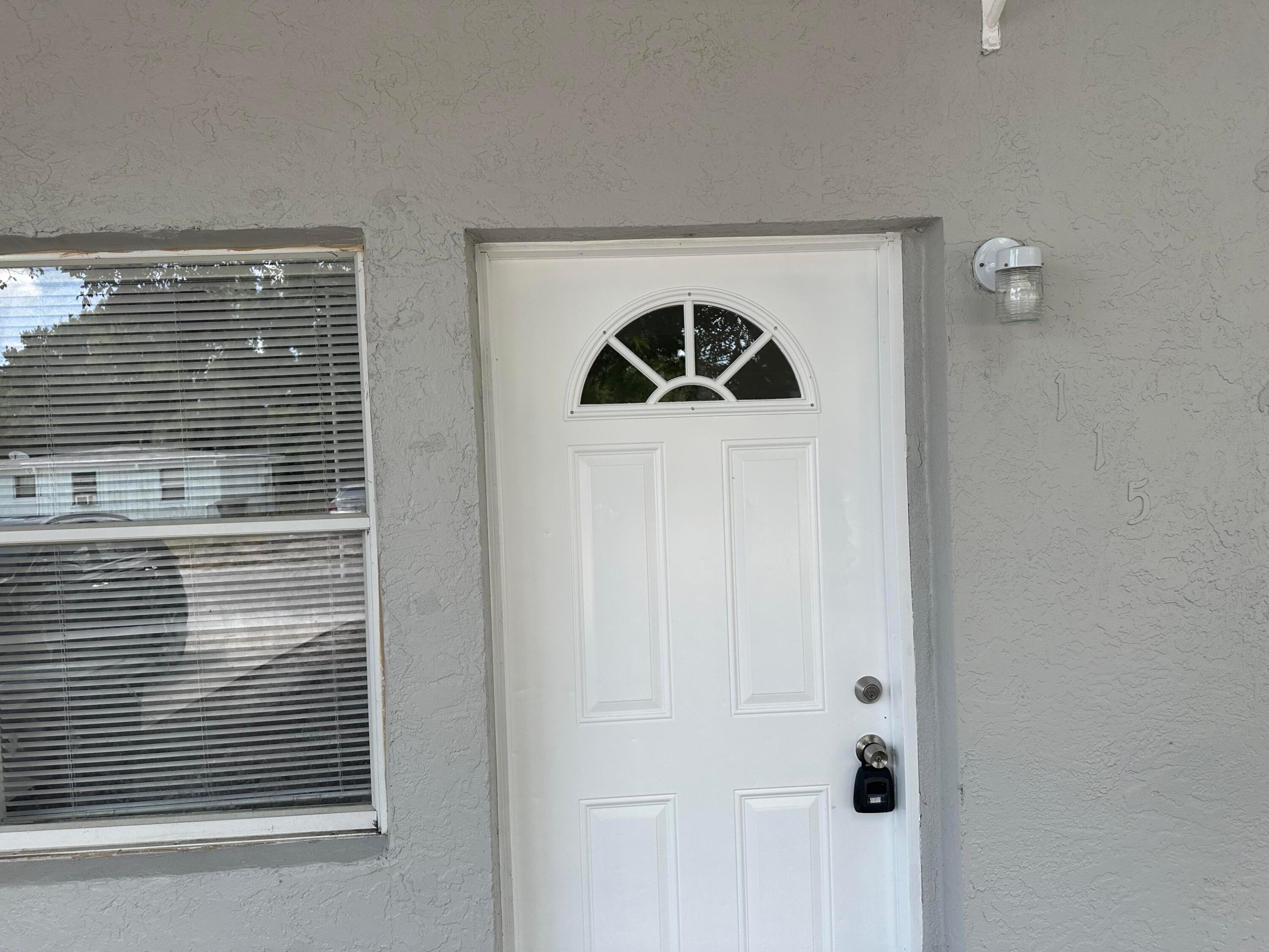 115 Maple Avenue Property Photo 4
