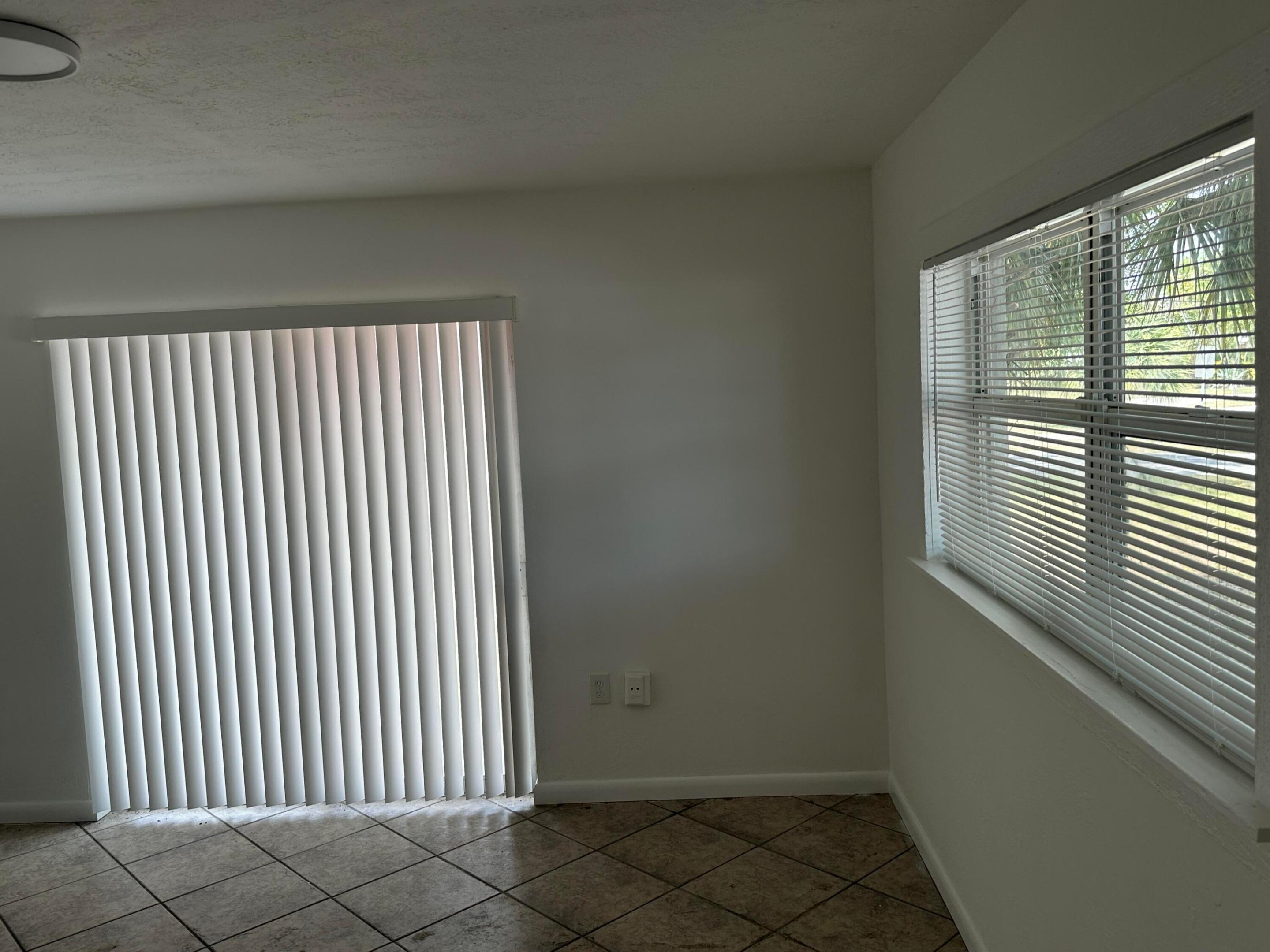 115 Maple Avenue Property Photo 7