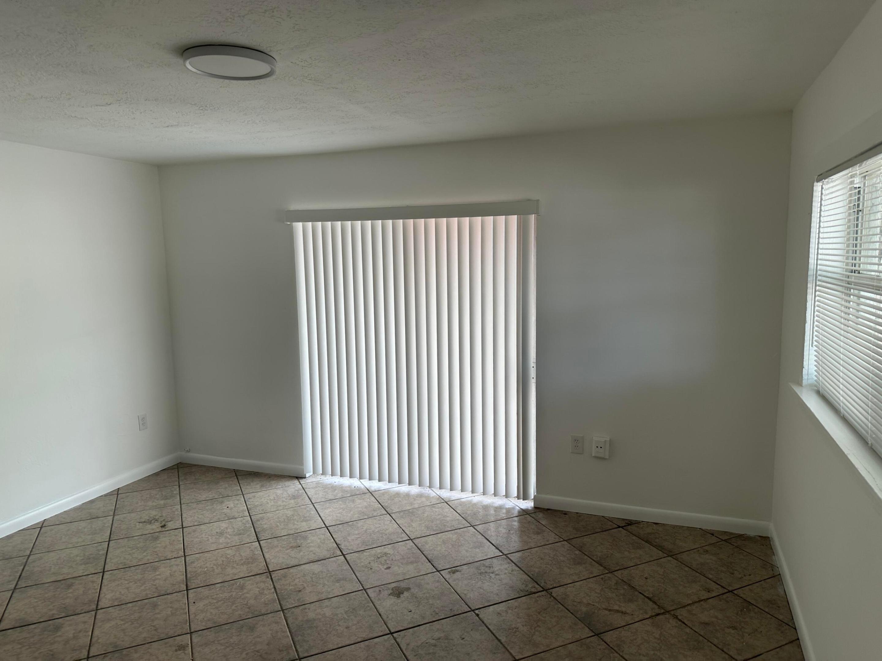 115 Maple Avenue Property Photo 11
