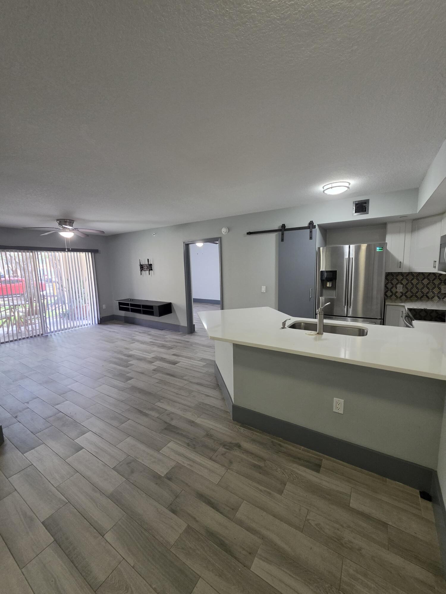 4211 San Marino Boulevard 105 Property Photo 6