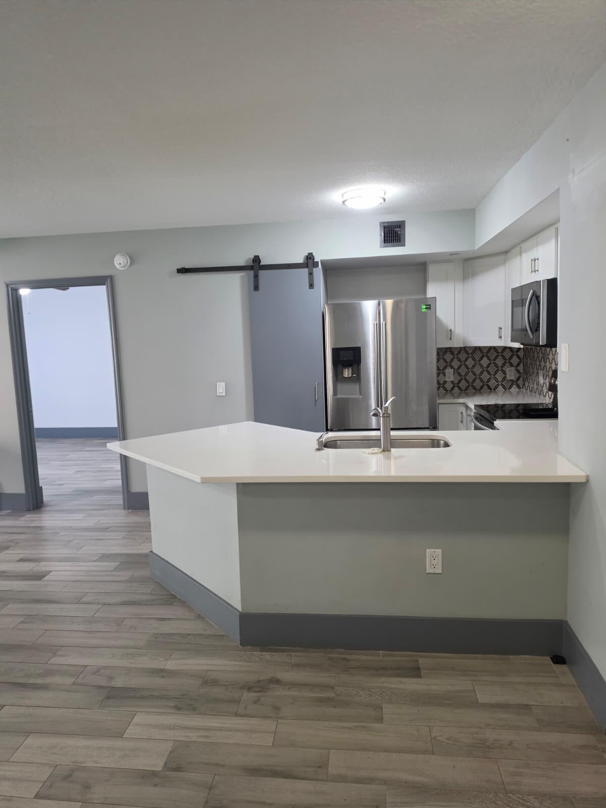 4211 San Marino Boulevard 105 Property Photo 8