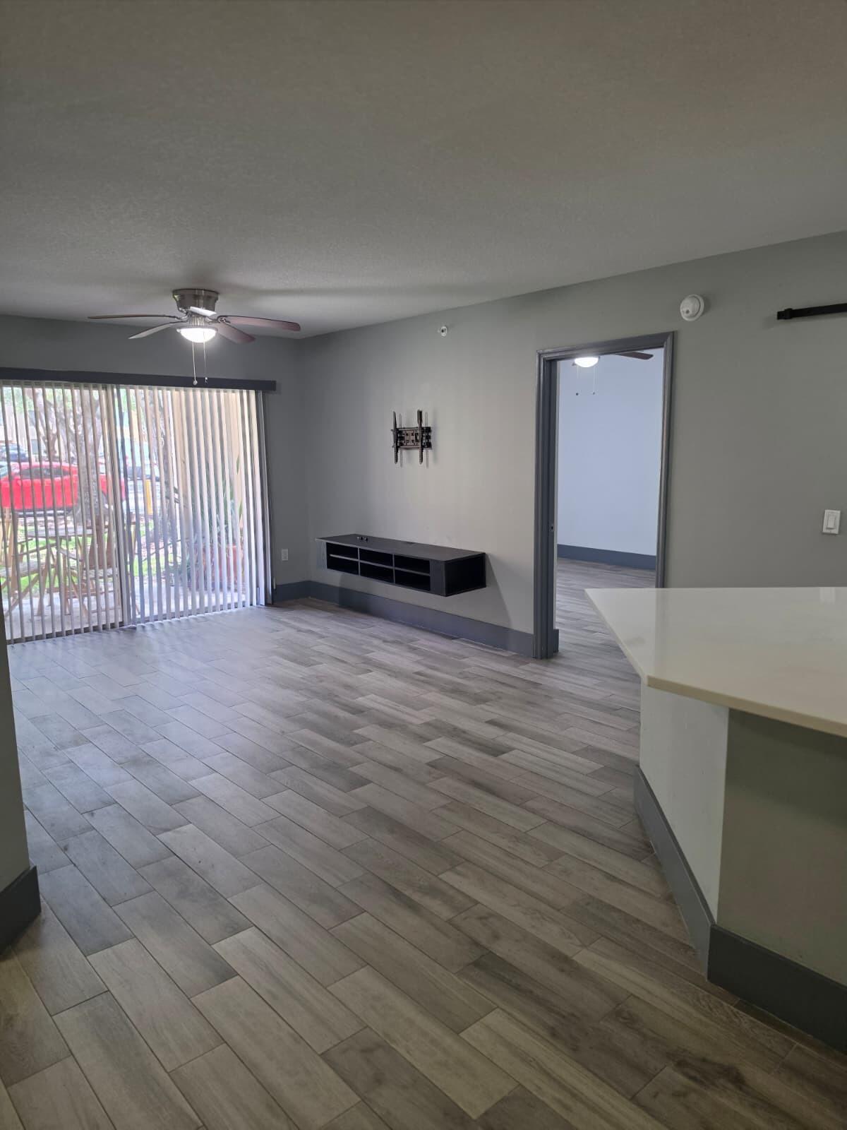 4211 San Marino Boulevard 105 Property Photo 10