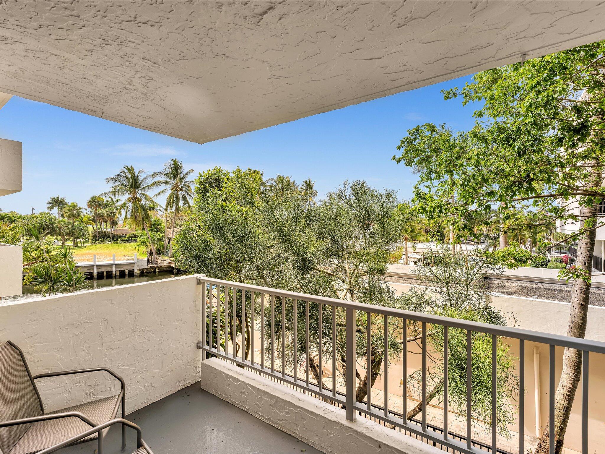 1421 S Ocean Boulevard 219 Property Photo 10