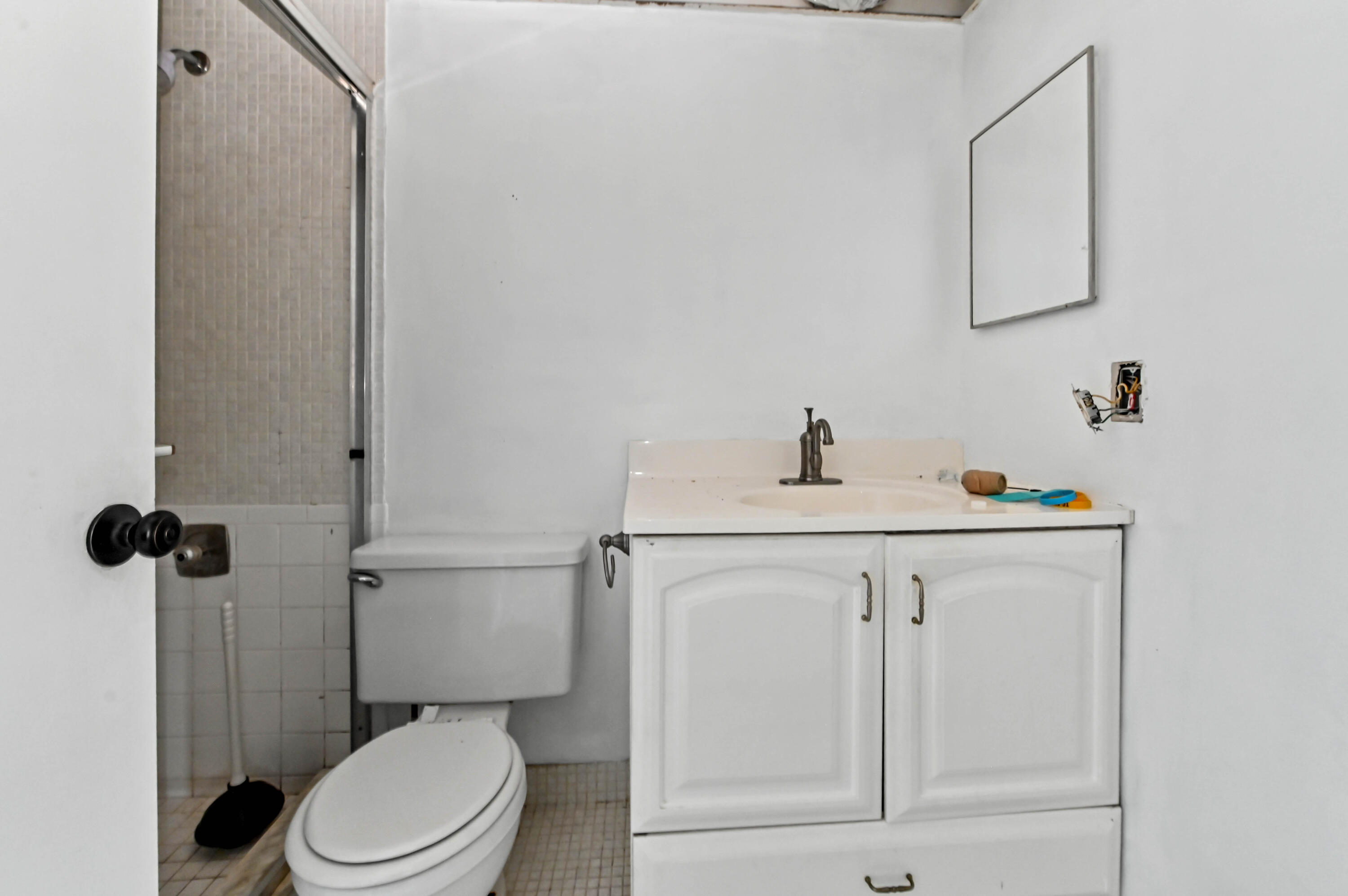 343 Capri H Property Photo 8